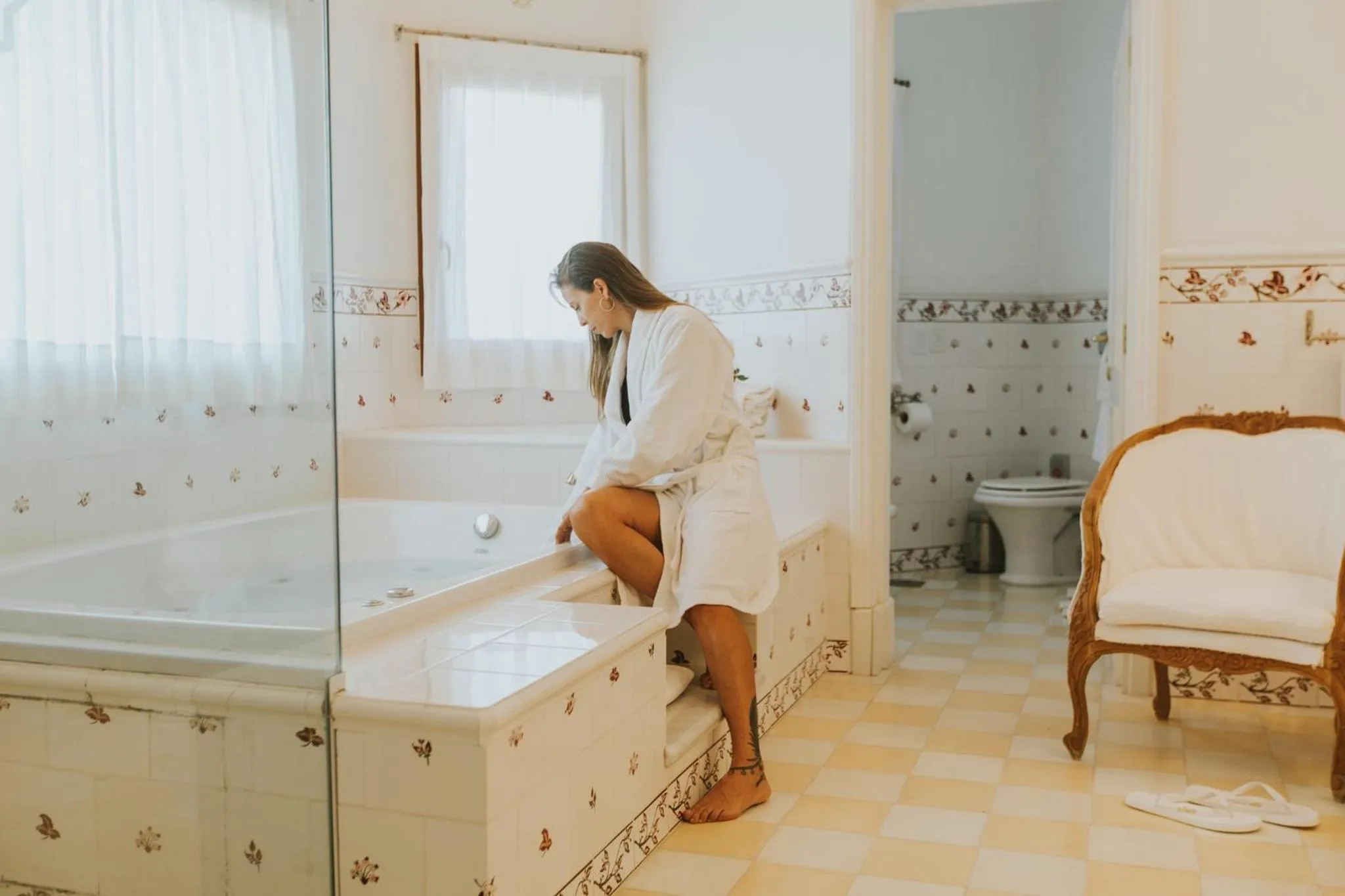 Bathroom in El Colibri - Relais & Châteaux