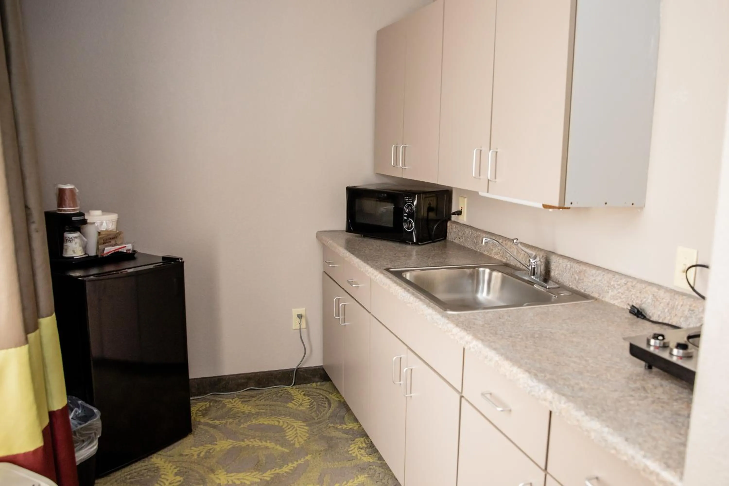 Kitchen or kitchenette in Carpenter Street Hotel