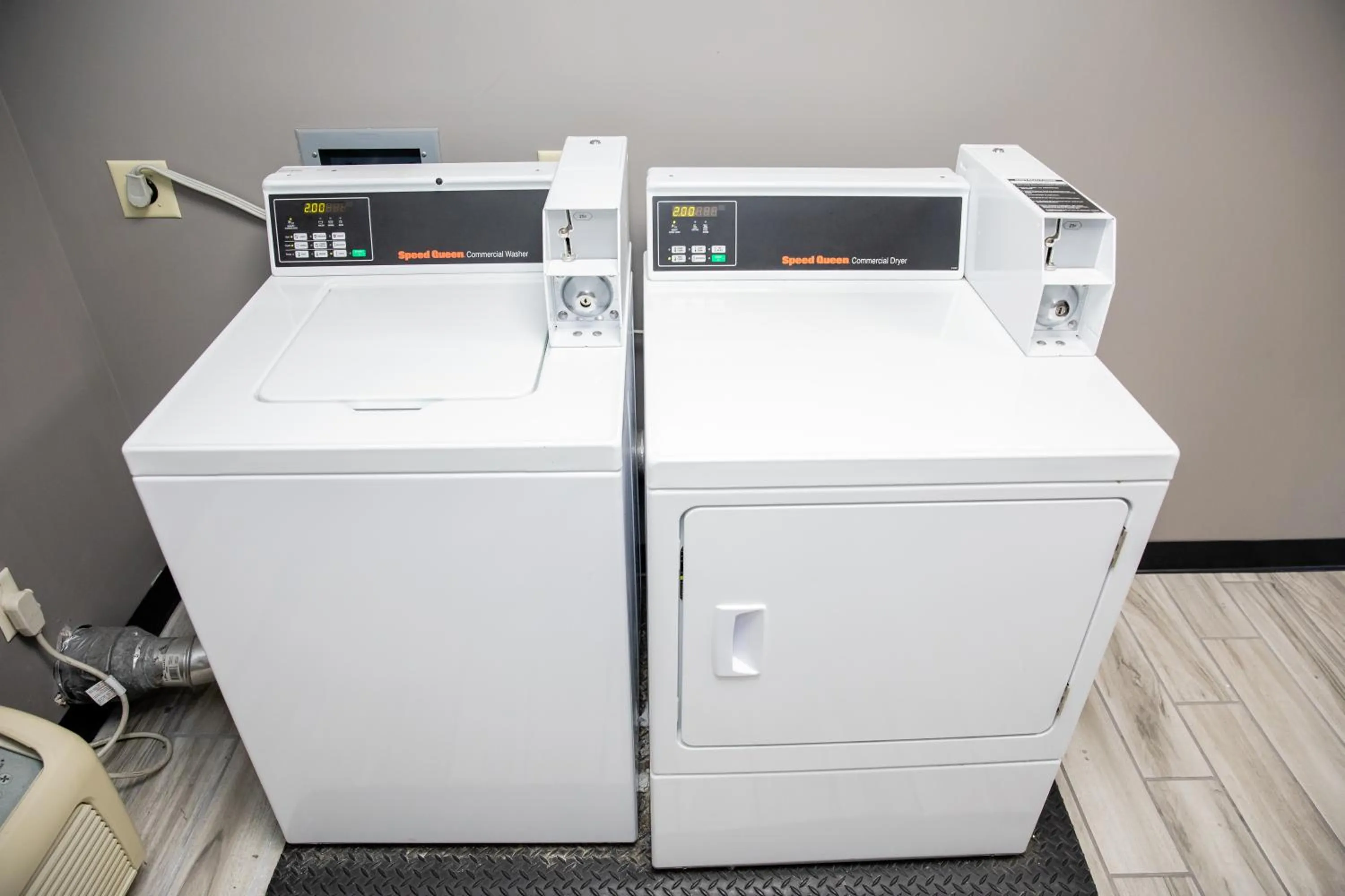 laundry in Carpenter Street Hotel