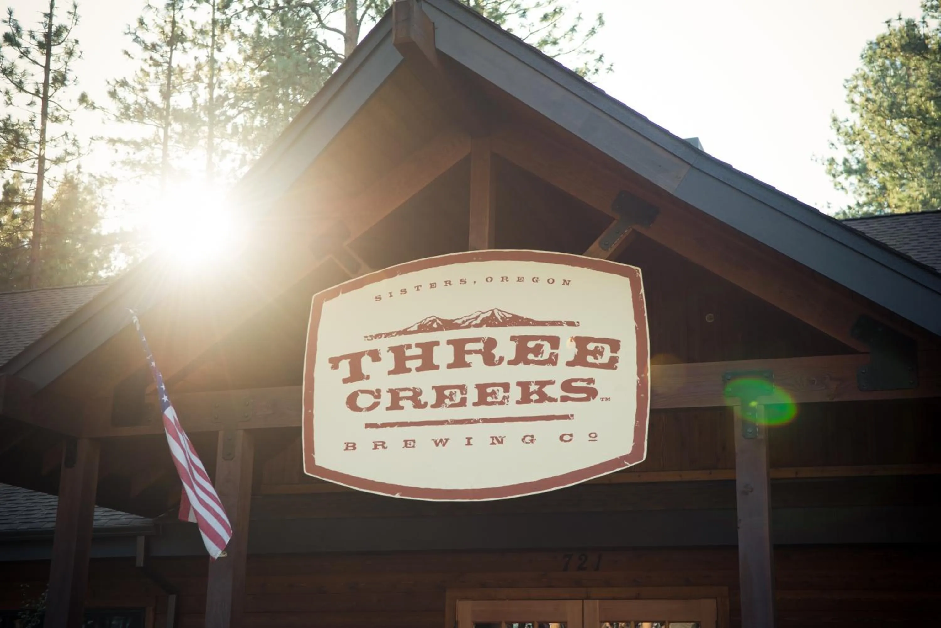 Restaurant/places to eat in FivePine Lodge