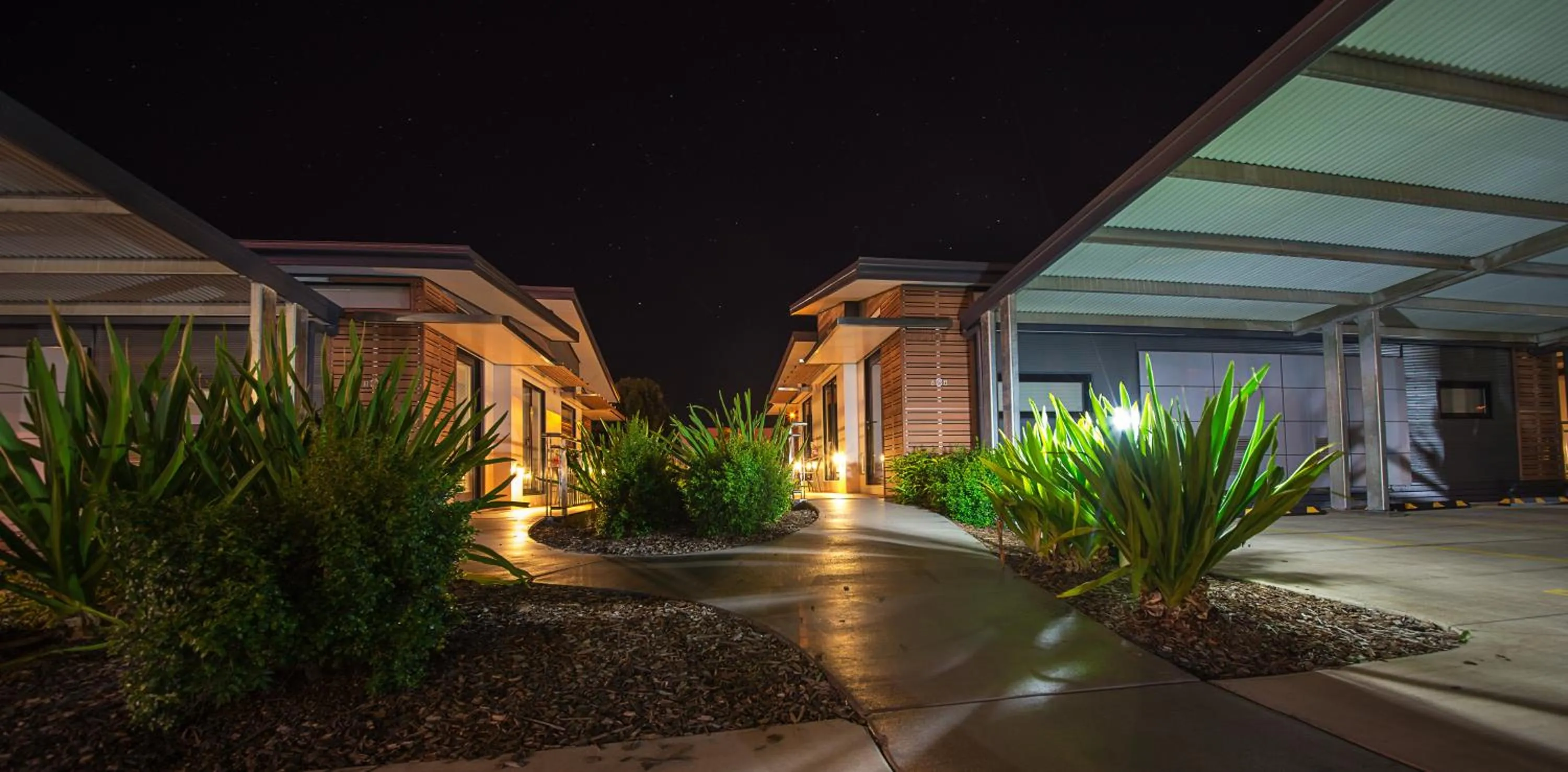 Night in Room Motels Kingaroy