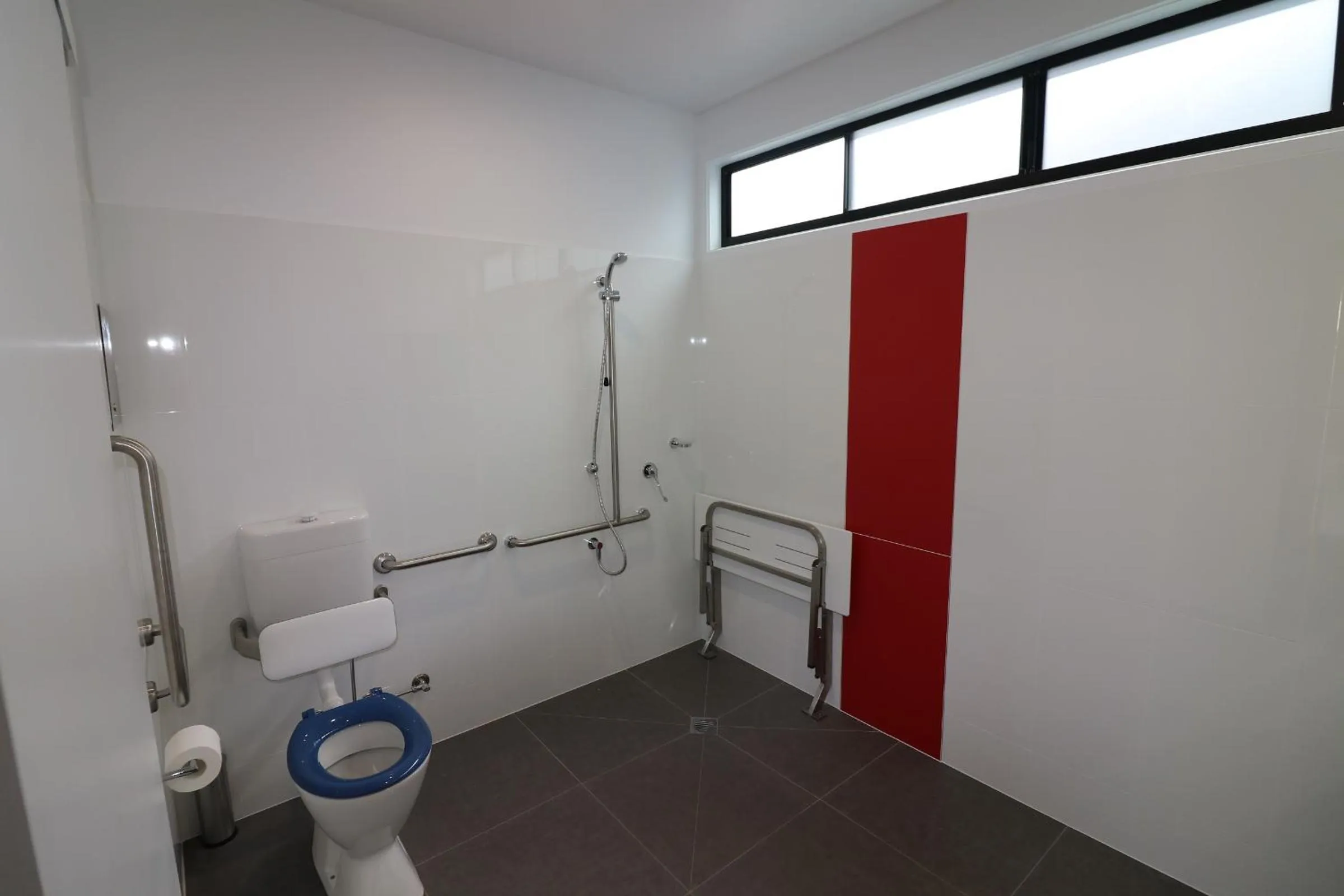 Bathroom in Room Motels Kingaroy