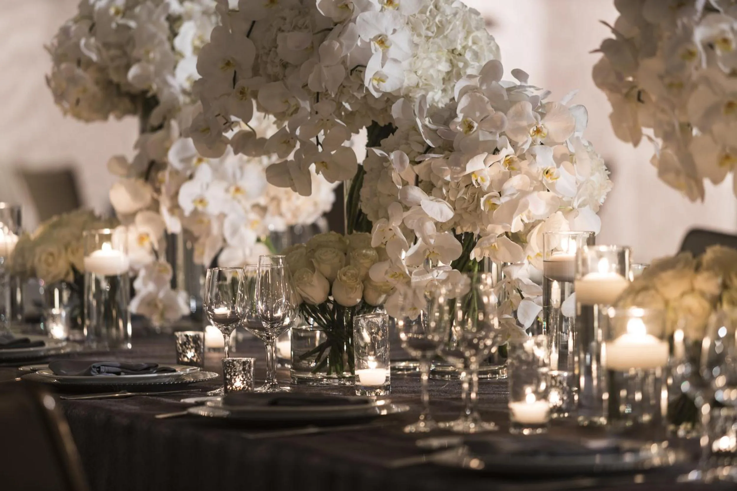 Decorative detail in Four Seasons Hotel Silicon Valley at East Palo Alto