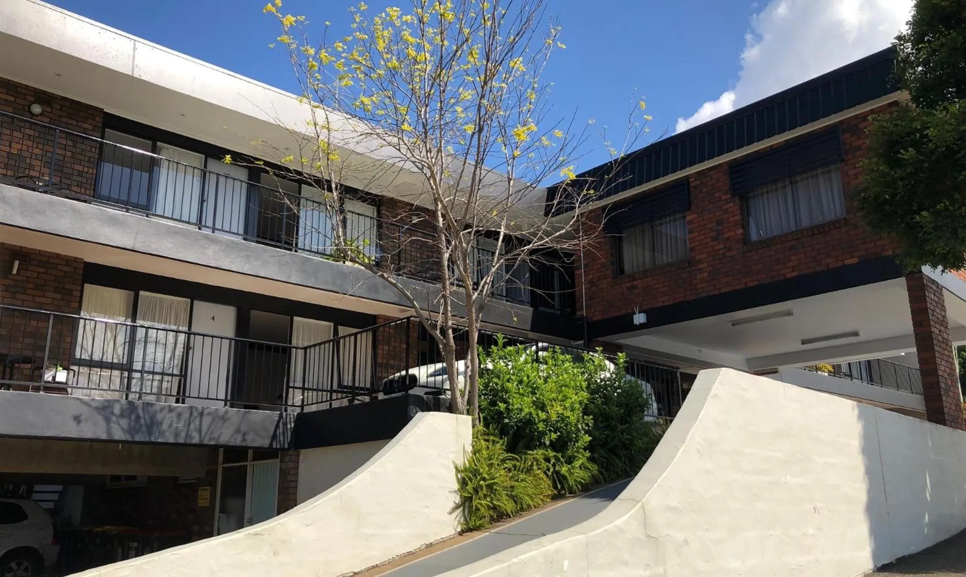 Property building in Matador Motor Inn