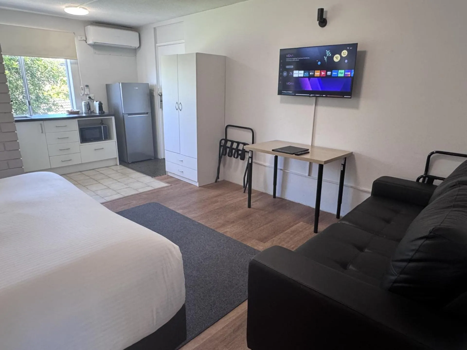 Bedroom, Bed in Matador Motor Inn