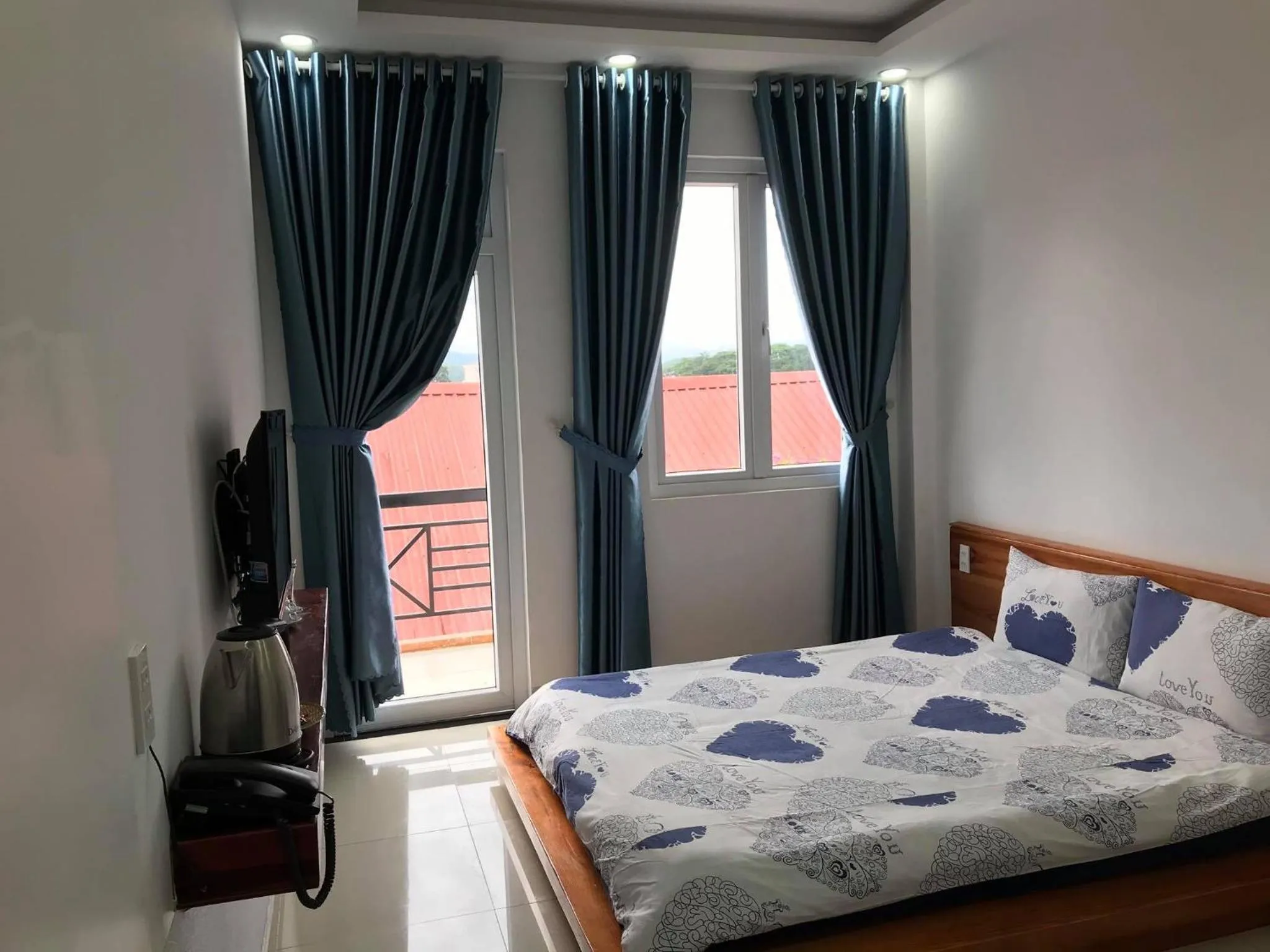 Bed in Ha Khoa Hotel Dalat