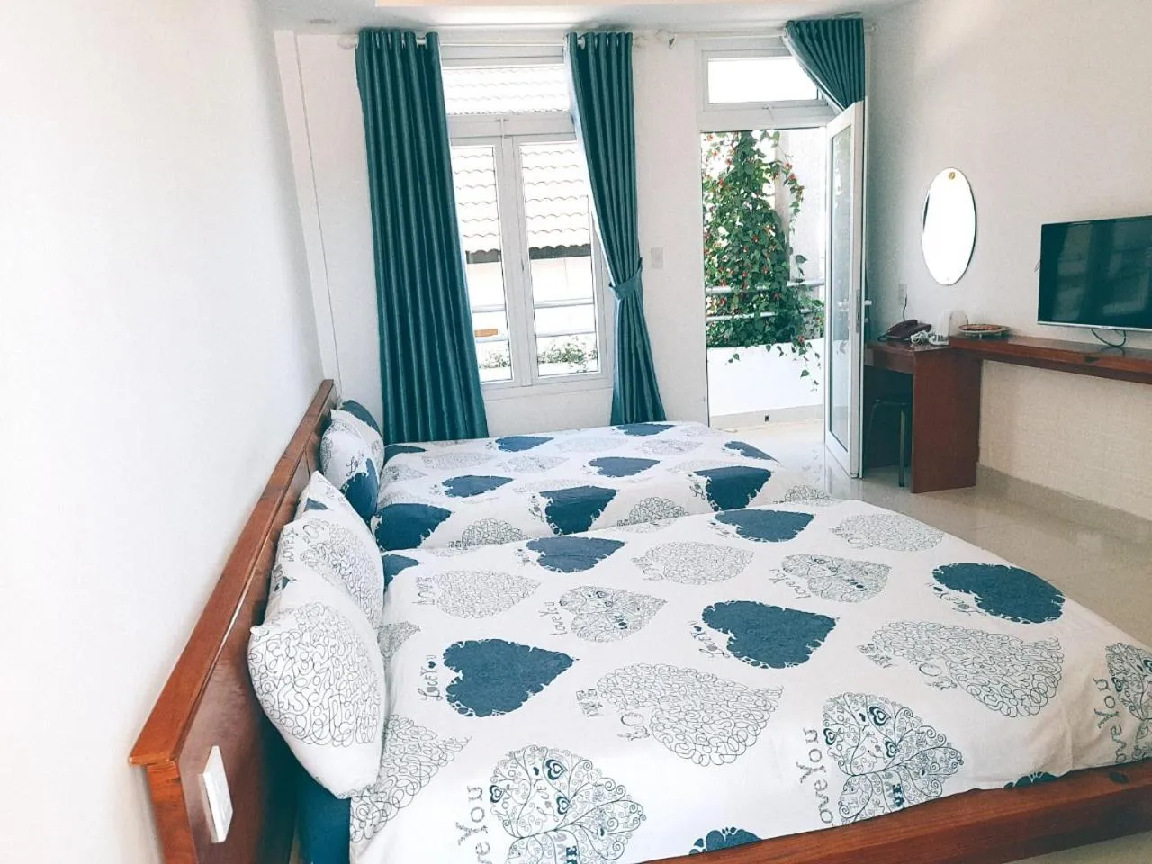 Bed in Ha Khoa Hotel Dalat