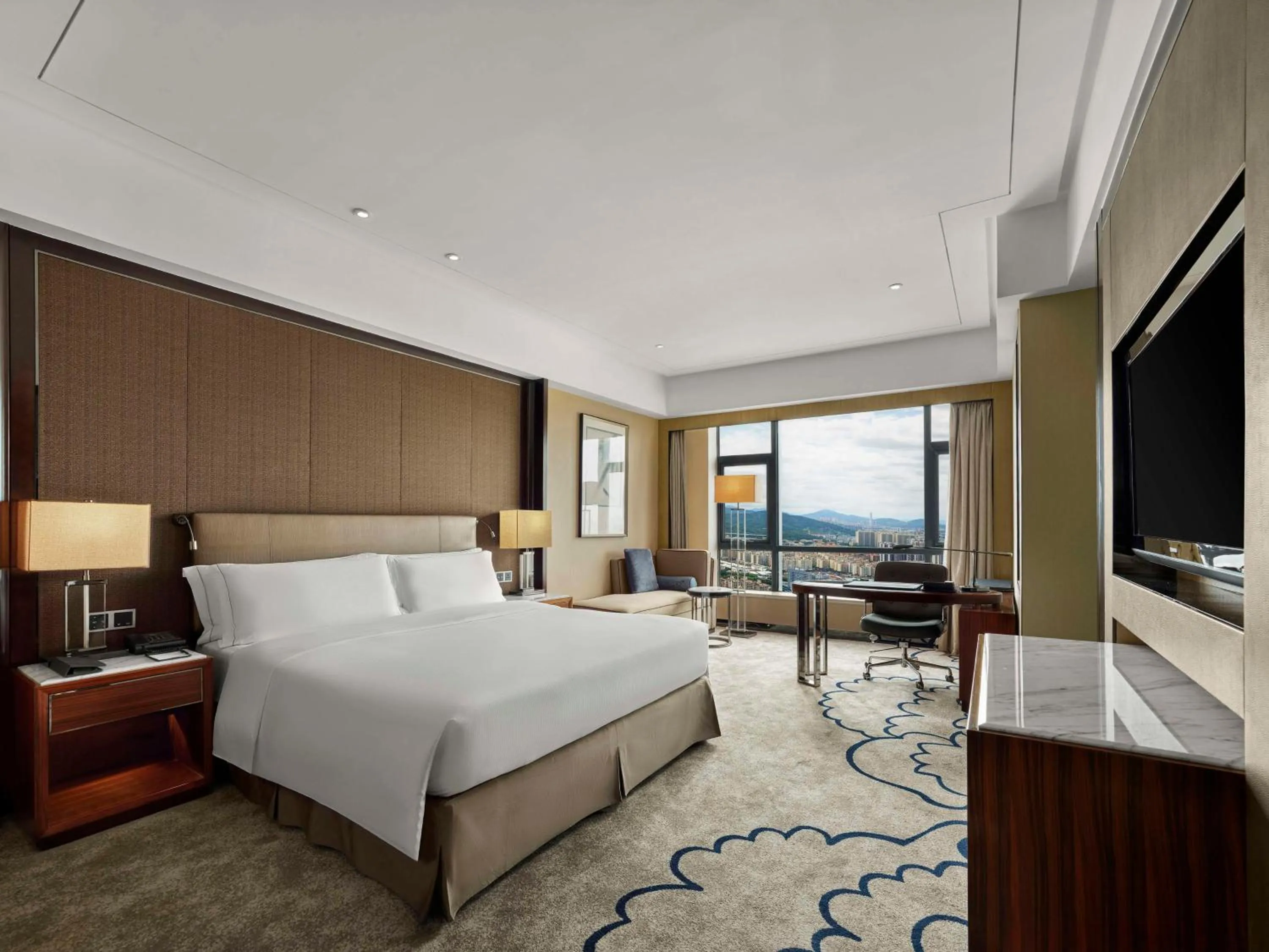 Bedroom, Bed in Hilton Zhongshan Downtown