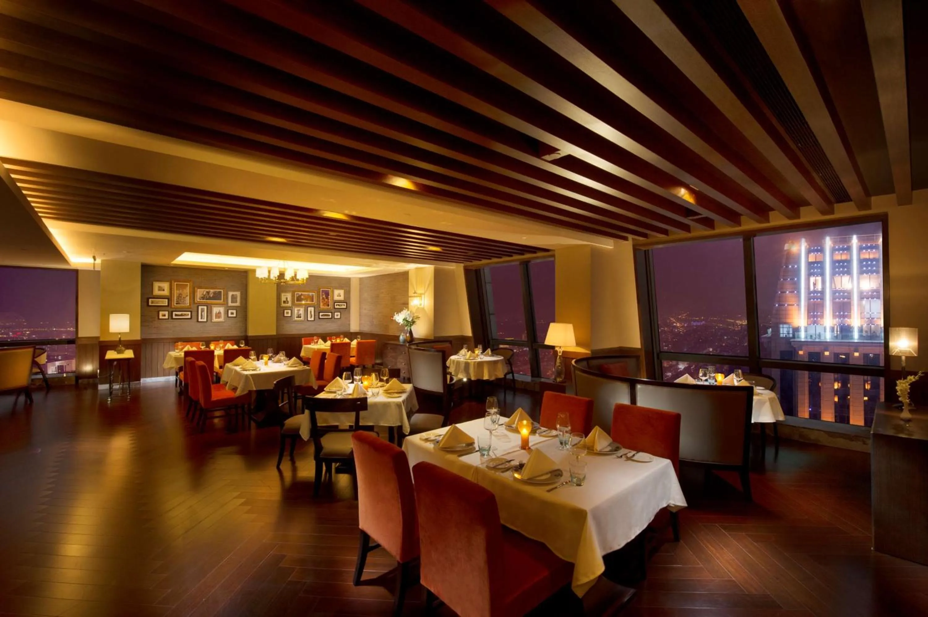 Restaurant/places to eat in Hilton Zhongshan Downtown