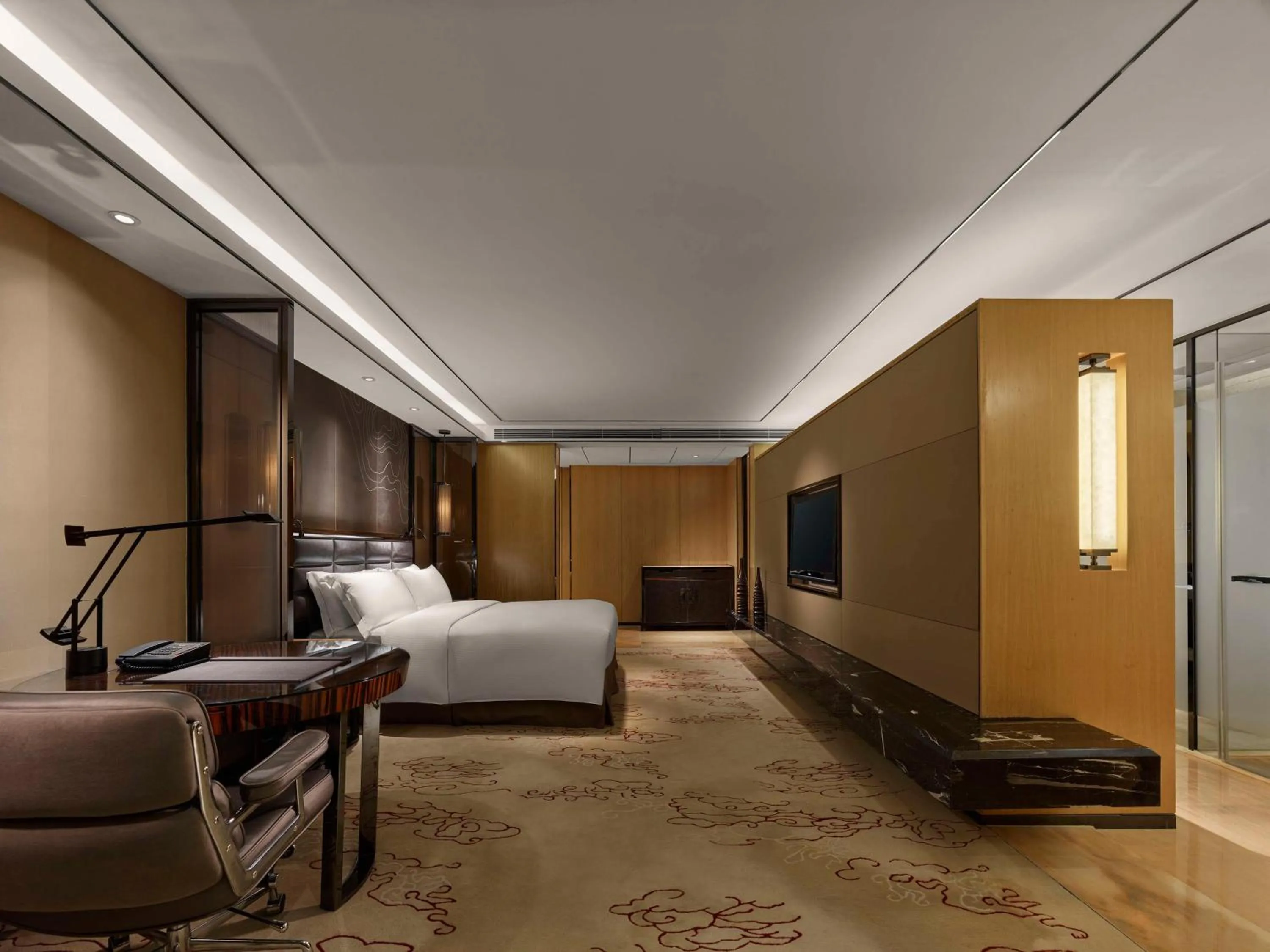 Bedroom, Bed in Hilton Zhongshan Downtown