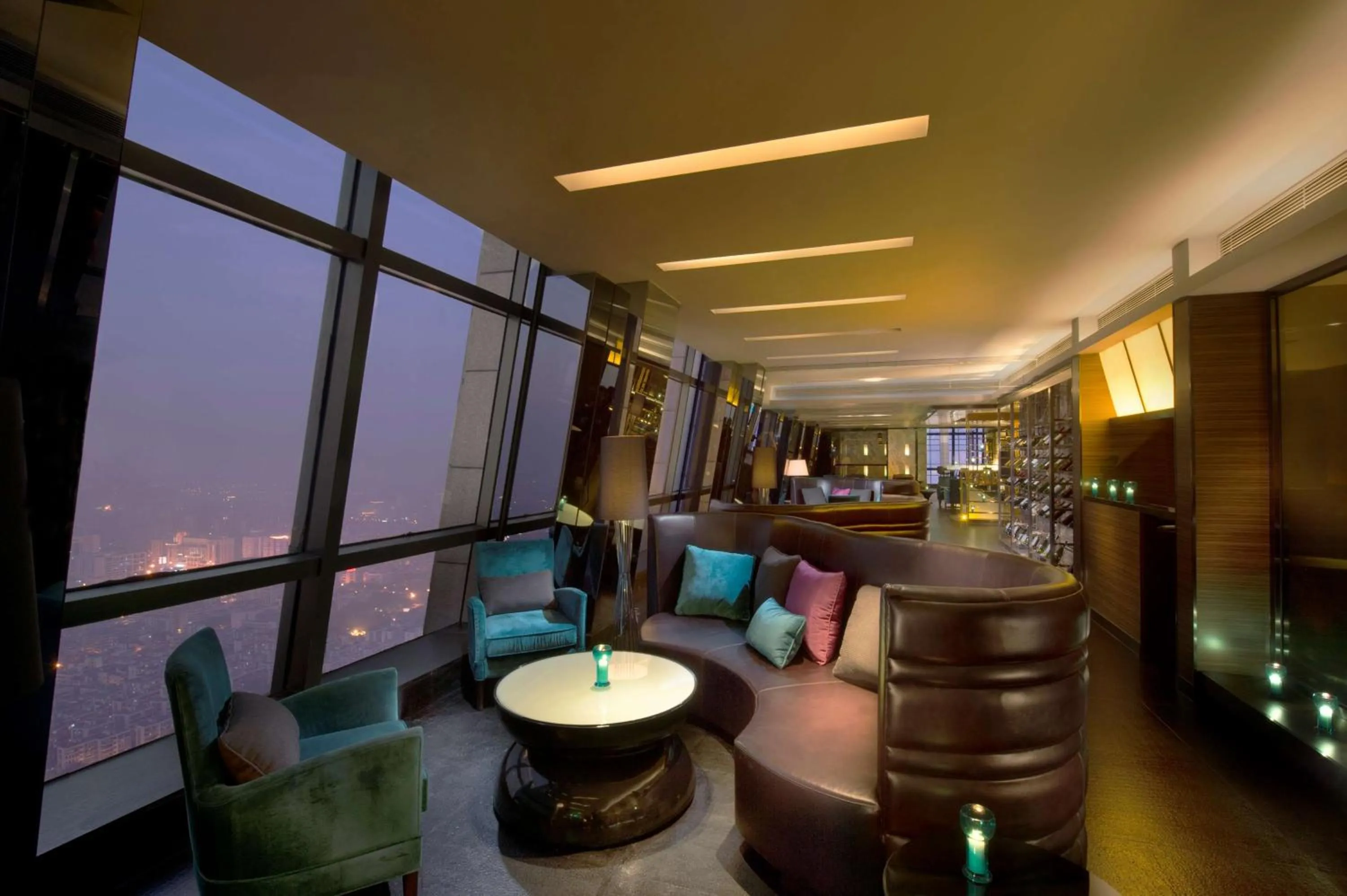 Lounge or bar in Hilton Zhongshan Downtown