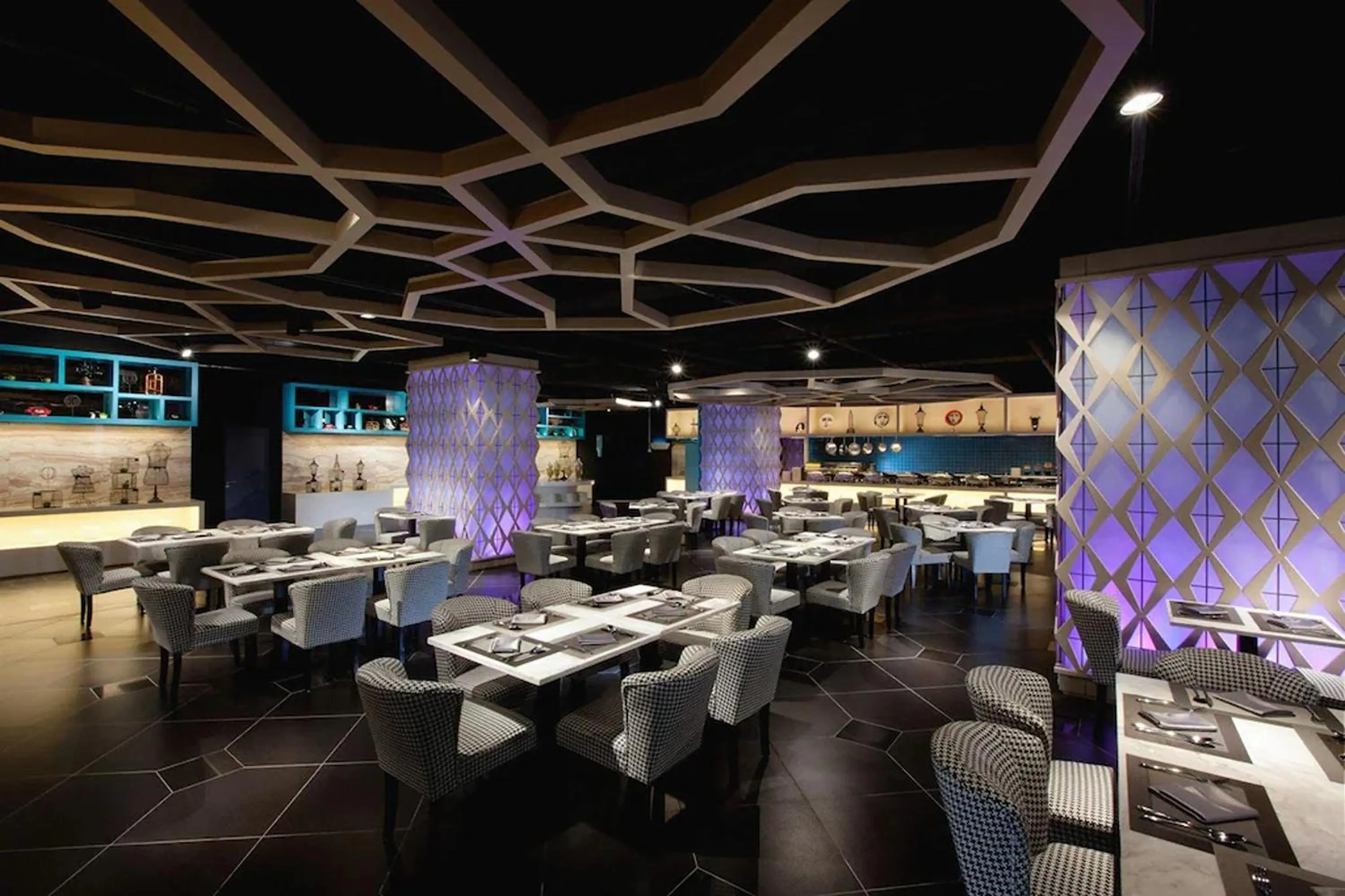 Restaurant/places to eat in Vivatel Kuala Lumpur