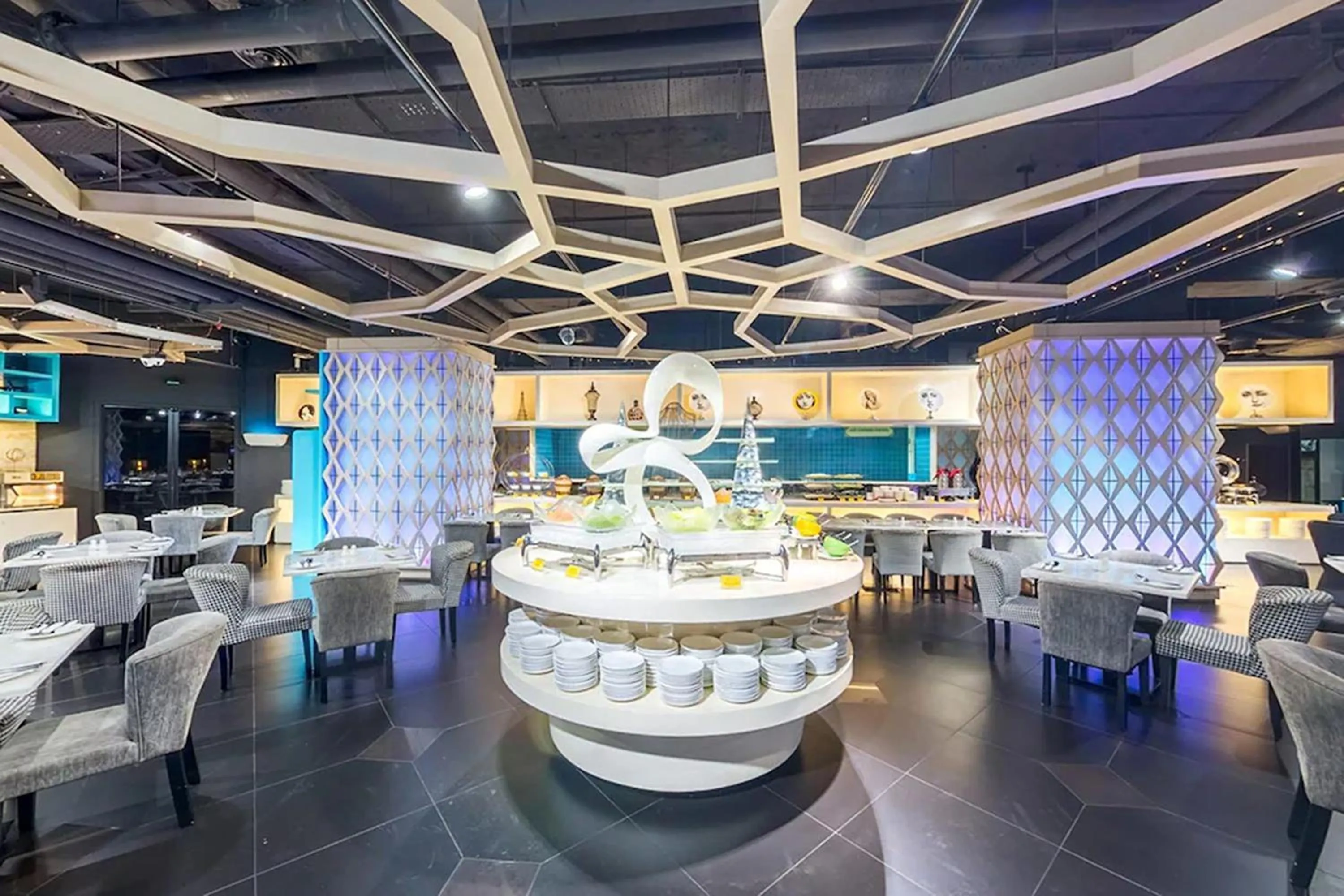 Restaurant/places to eat in Vivatel Kuala Lumpur