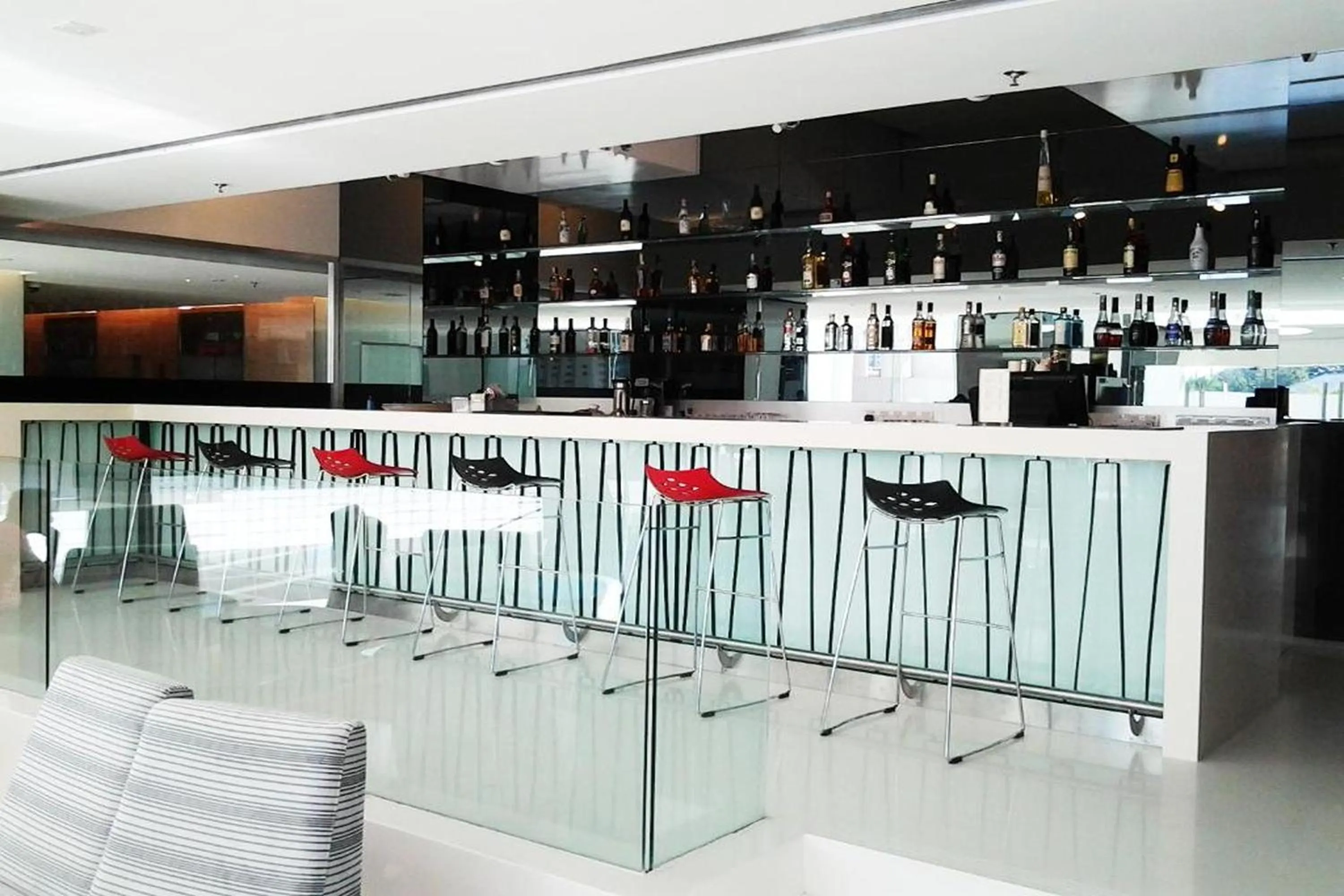 Restaurant/places to eat in Vivatel Kuala Lumpur