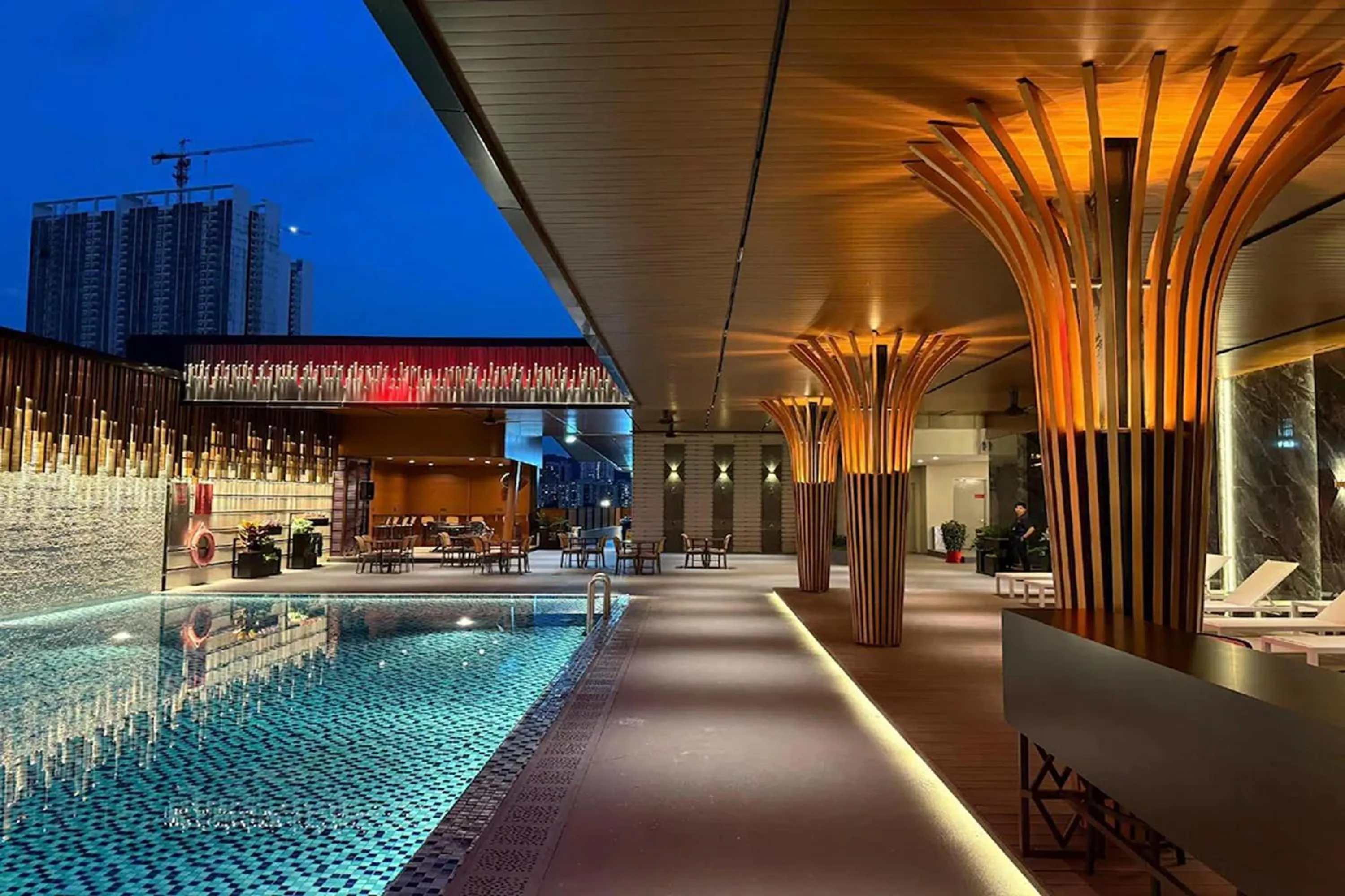 Swimming pool in Vivatel Kuala Lumpur