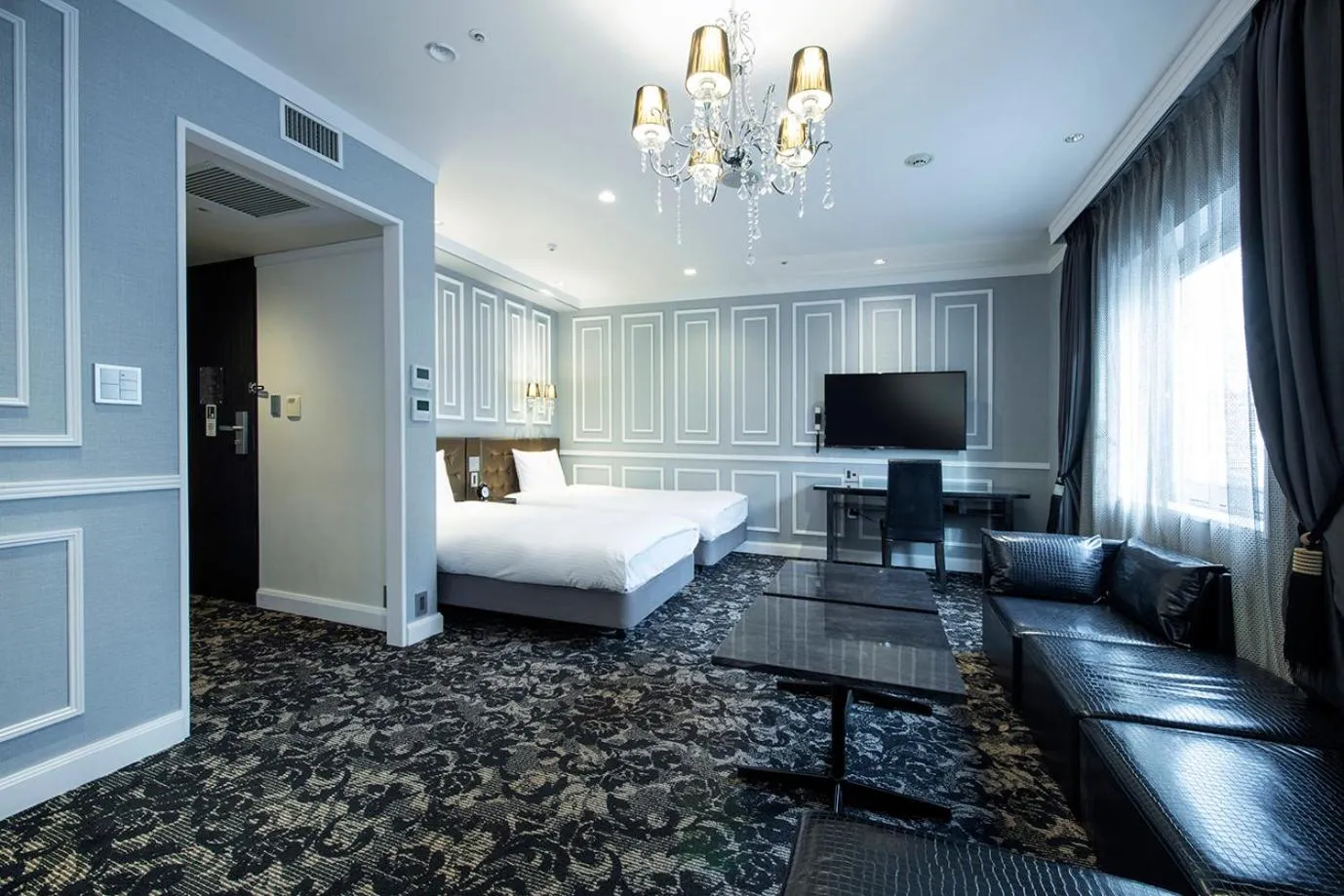 Photo of the whole room, Bed in Hotel Plumm