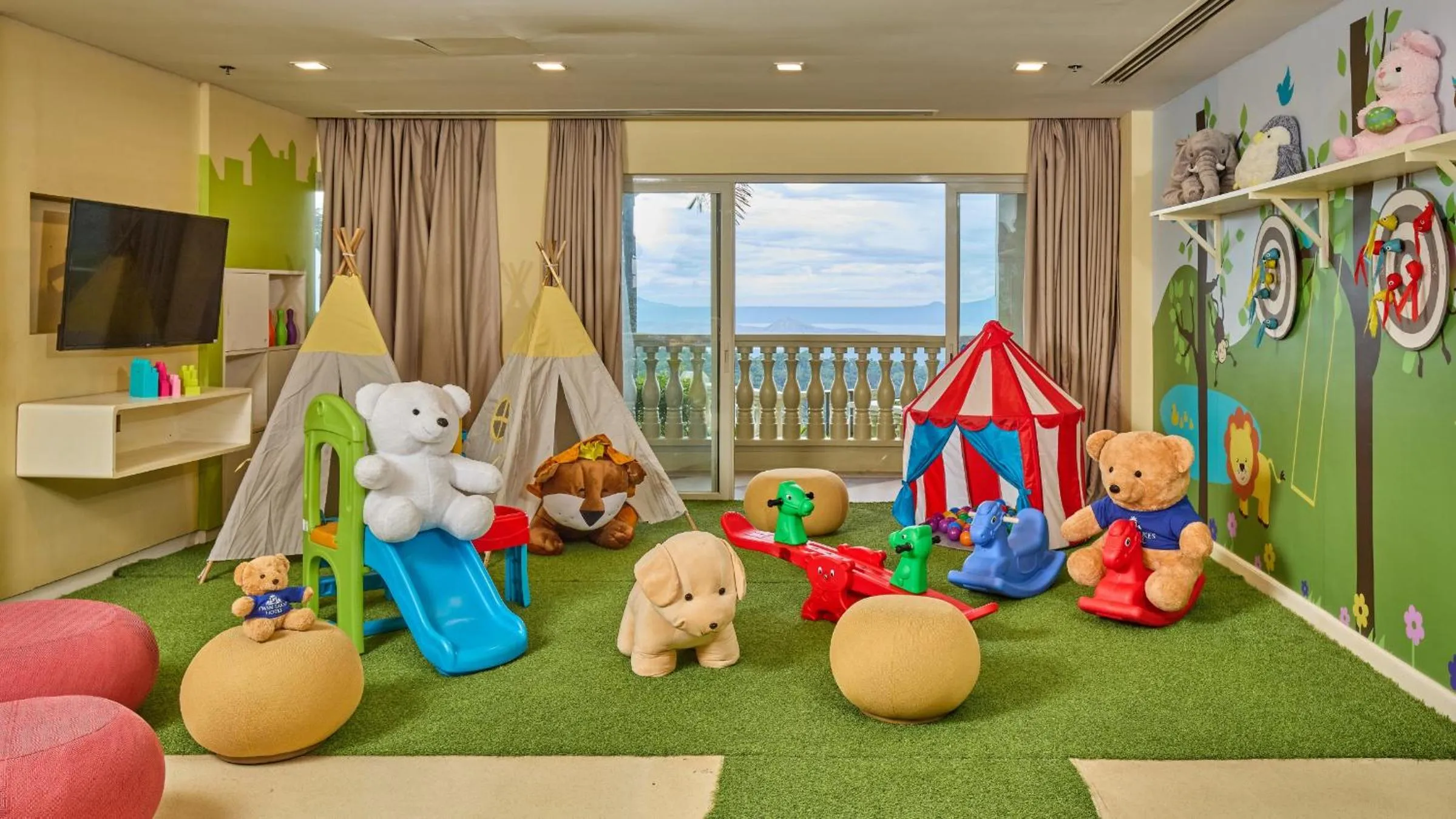 Children play ground in Twin Lakes Hotel near Tagaytay