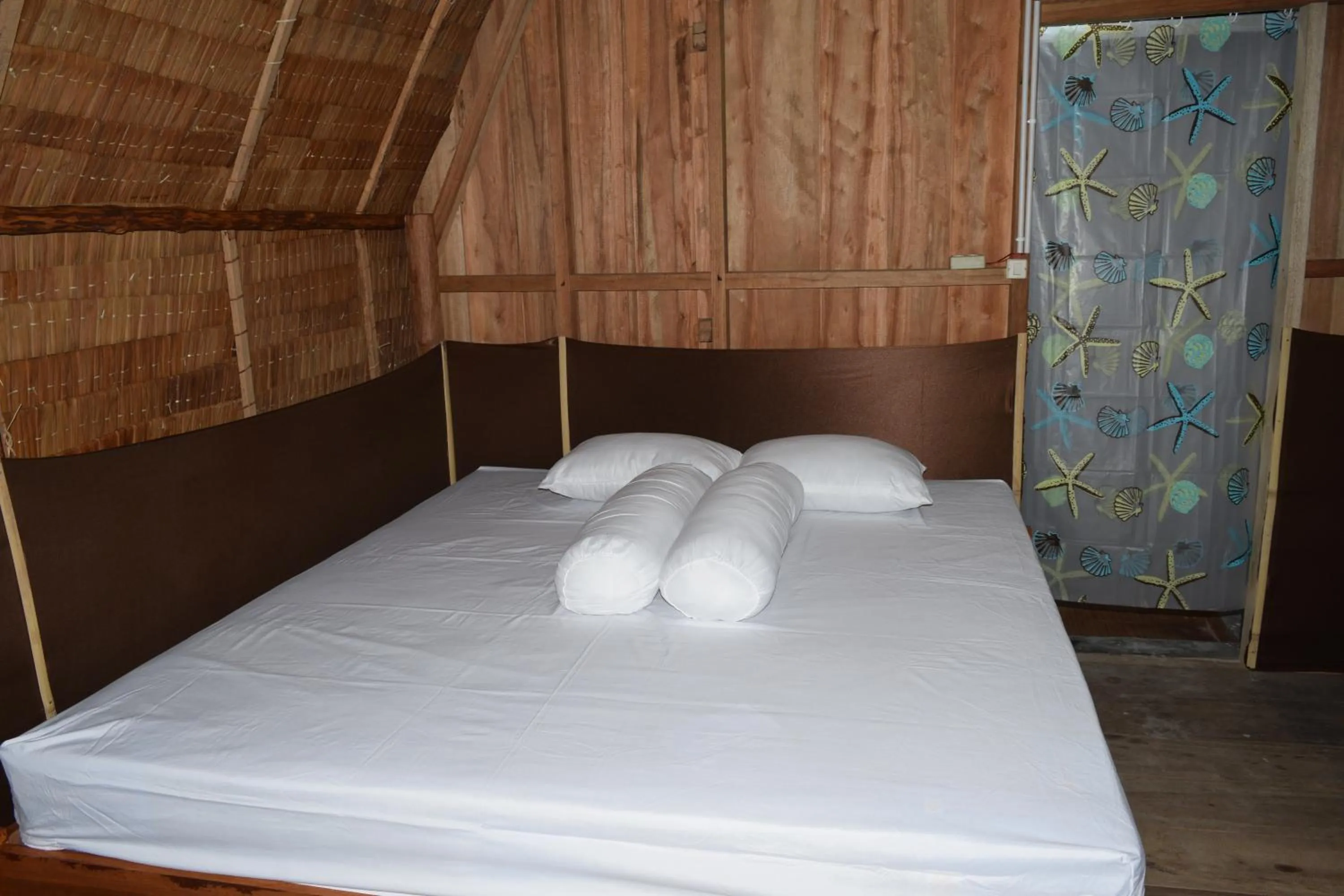 Bed in Tanjung Kalemo Resort