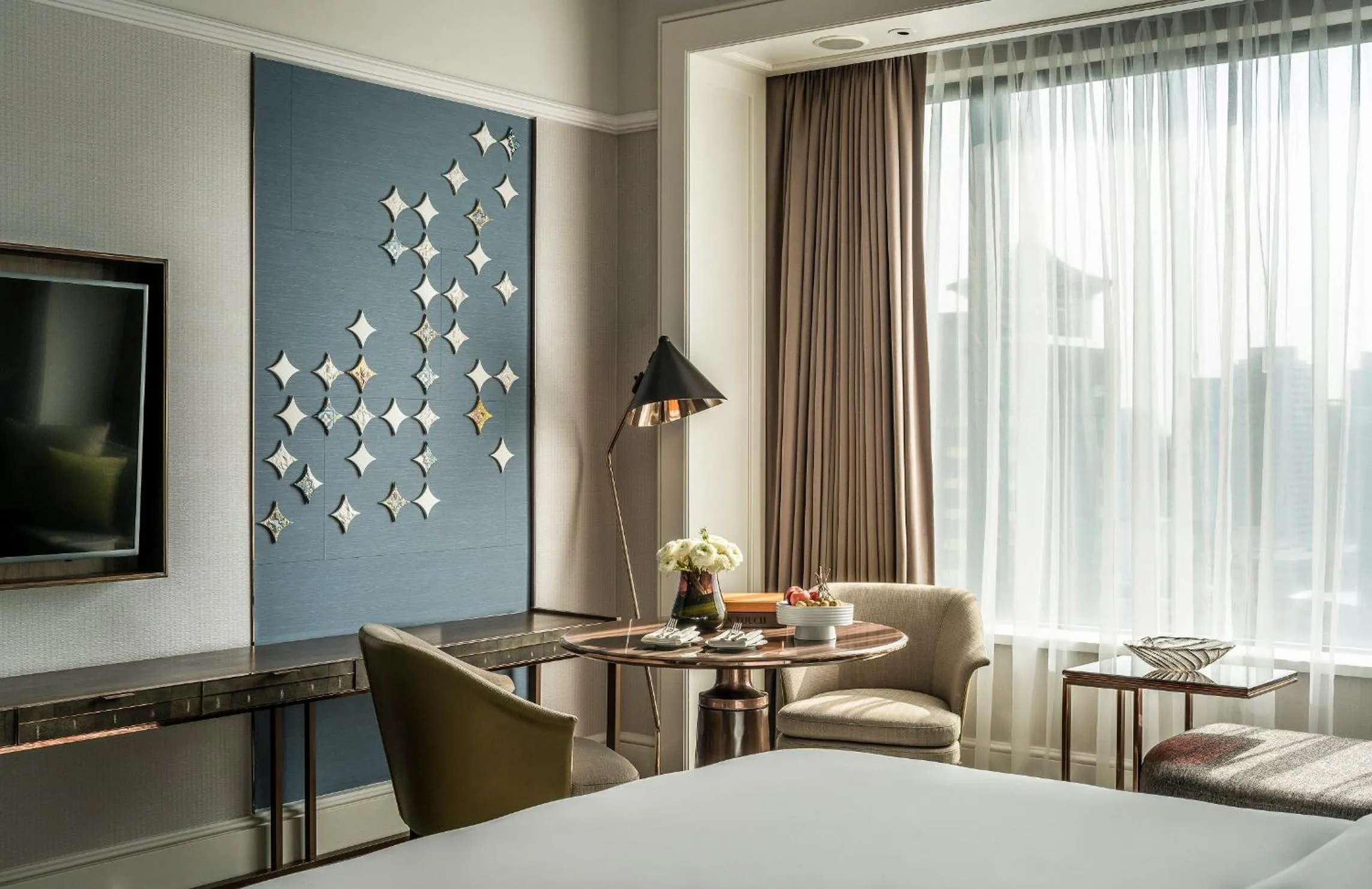 Food close-up, Bed in Four Seasons Hotel Singapore