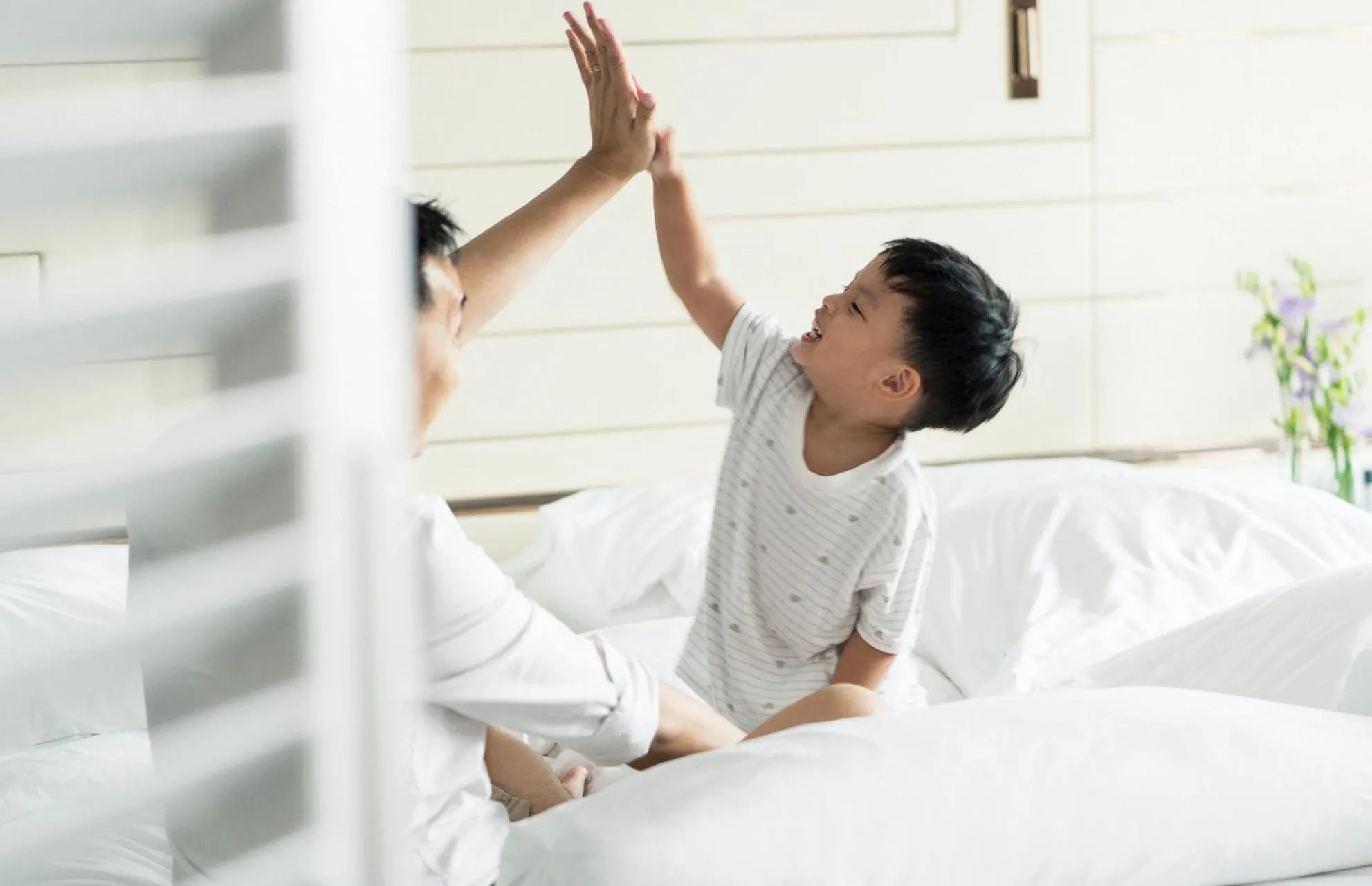 People, Bed in Four Seasons Hotel Singapore