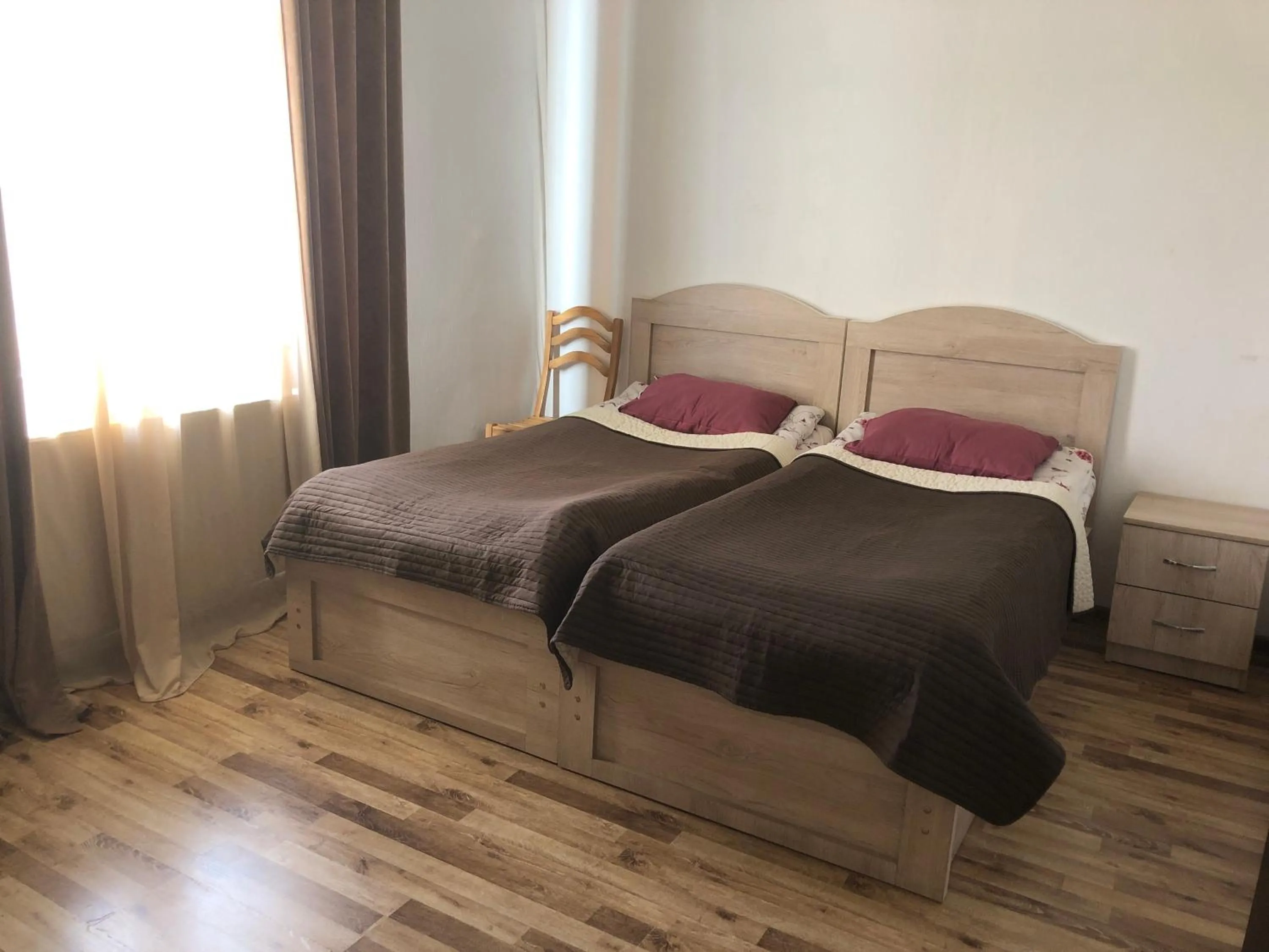 Budget Twin Room in Inga & Irma Jafaridze Guesthouse Pele