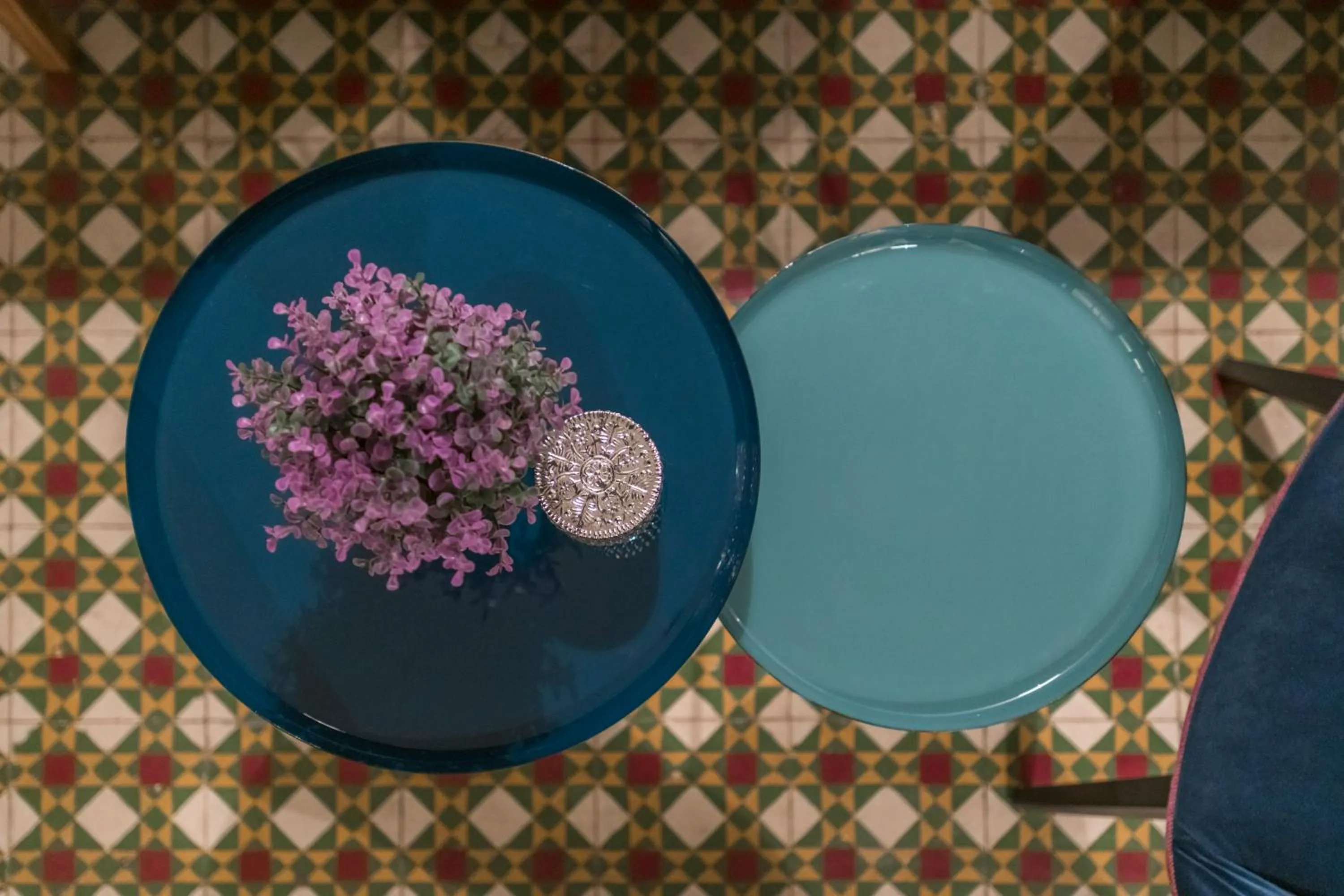 Seating area in Jojo TLV