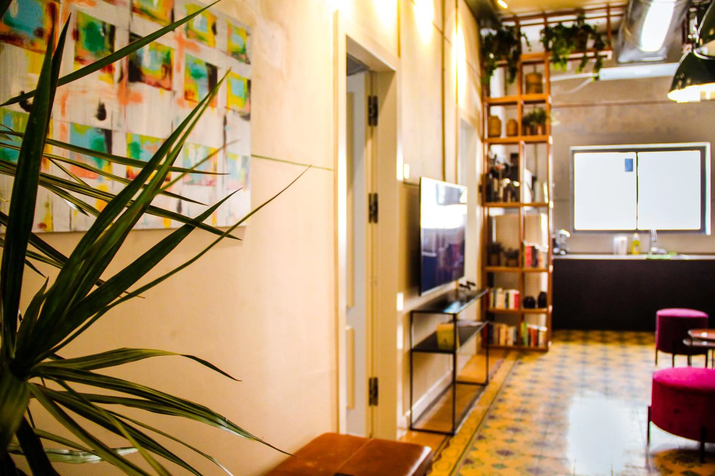 Communal lounge/ TV room in Jojo TLV