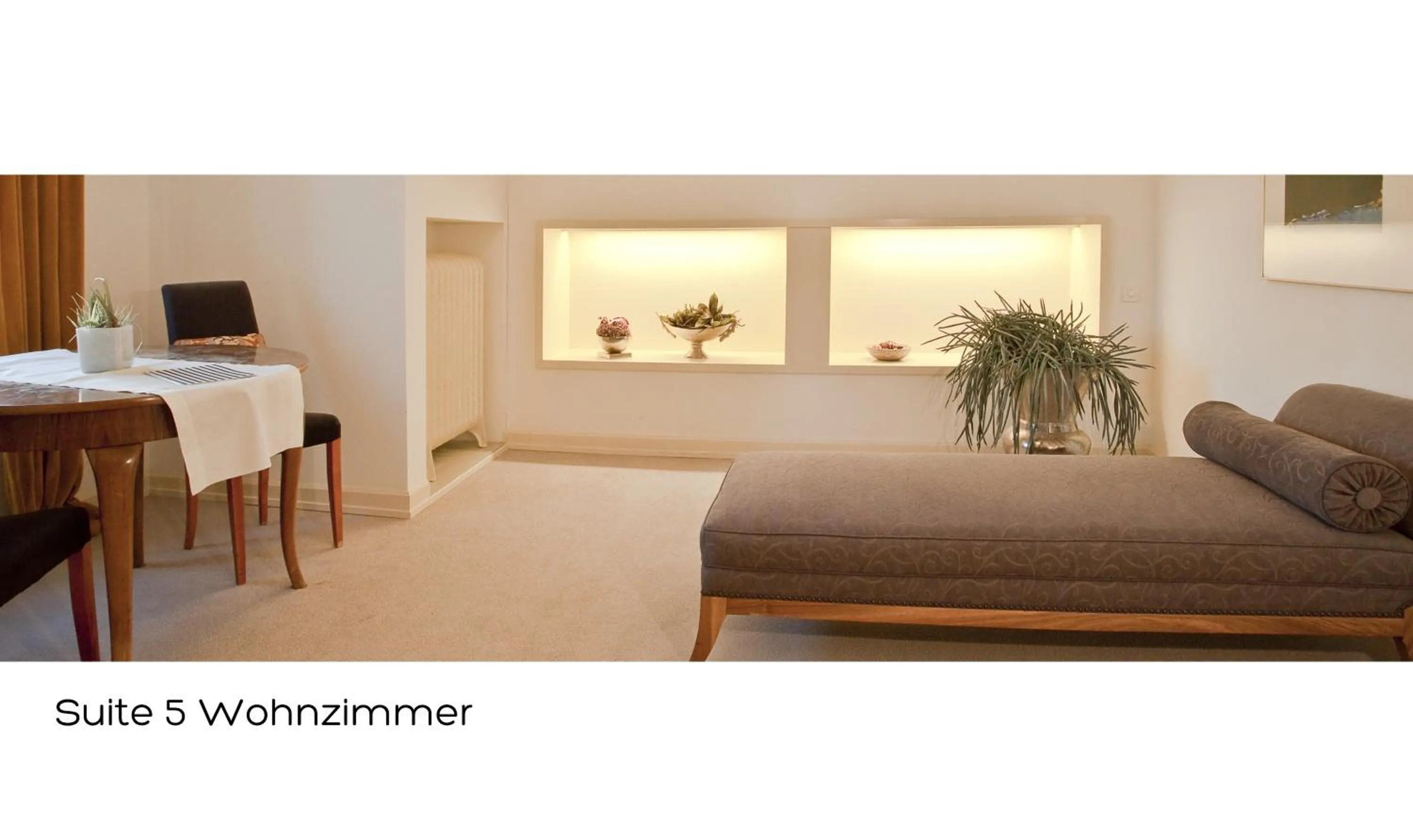 Day in Schloss Brunnegg