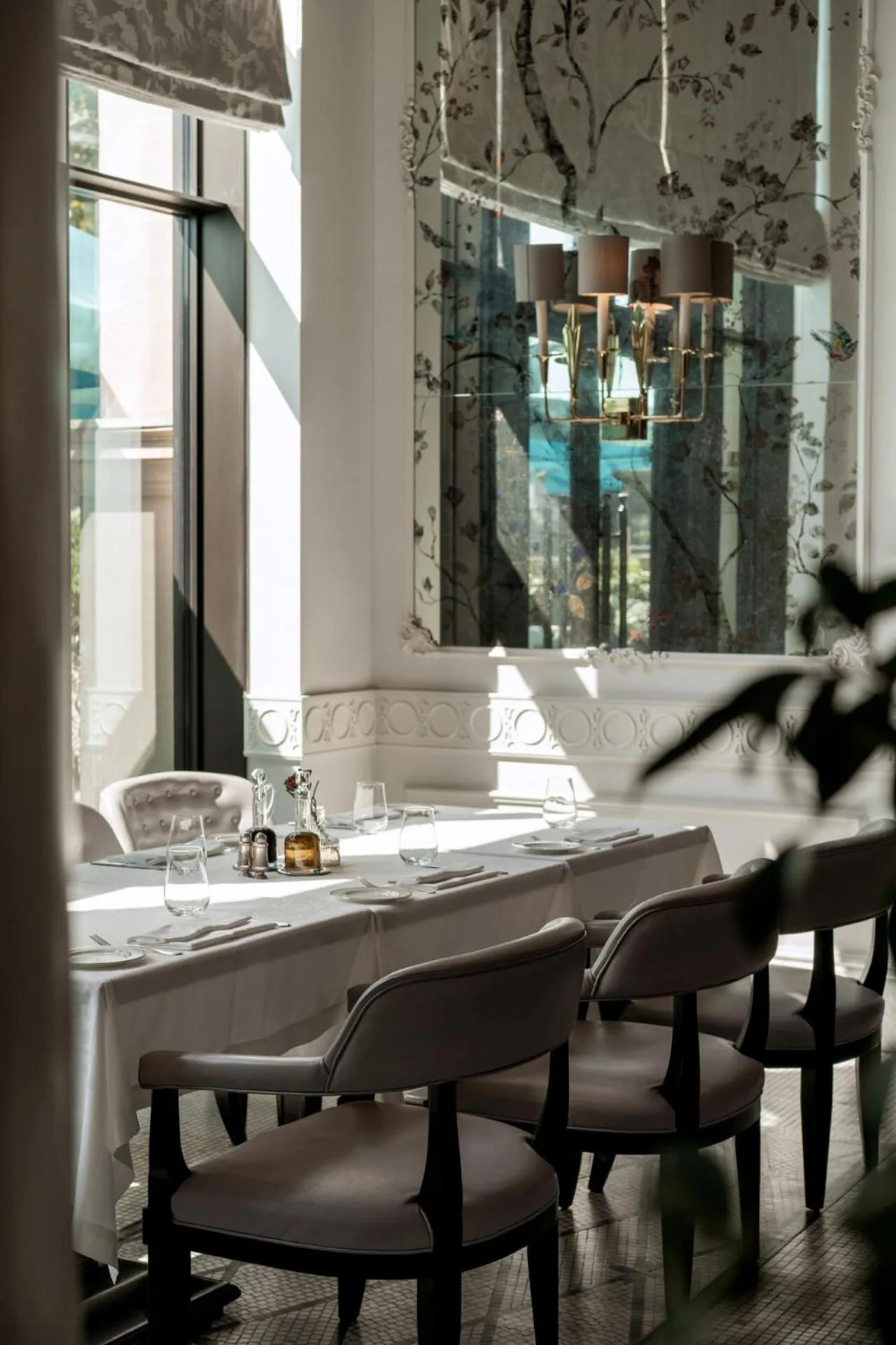 Restaurant/places to eat in Four Seasons Hotel Baku