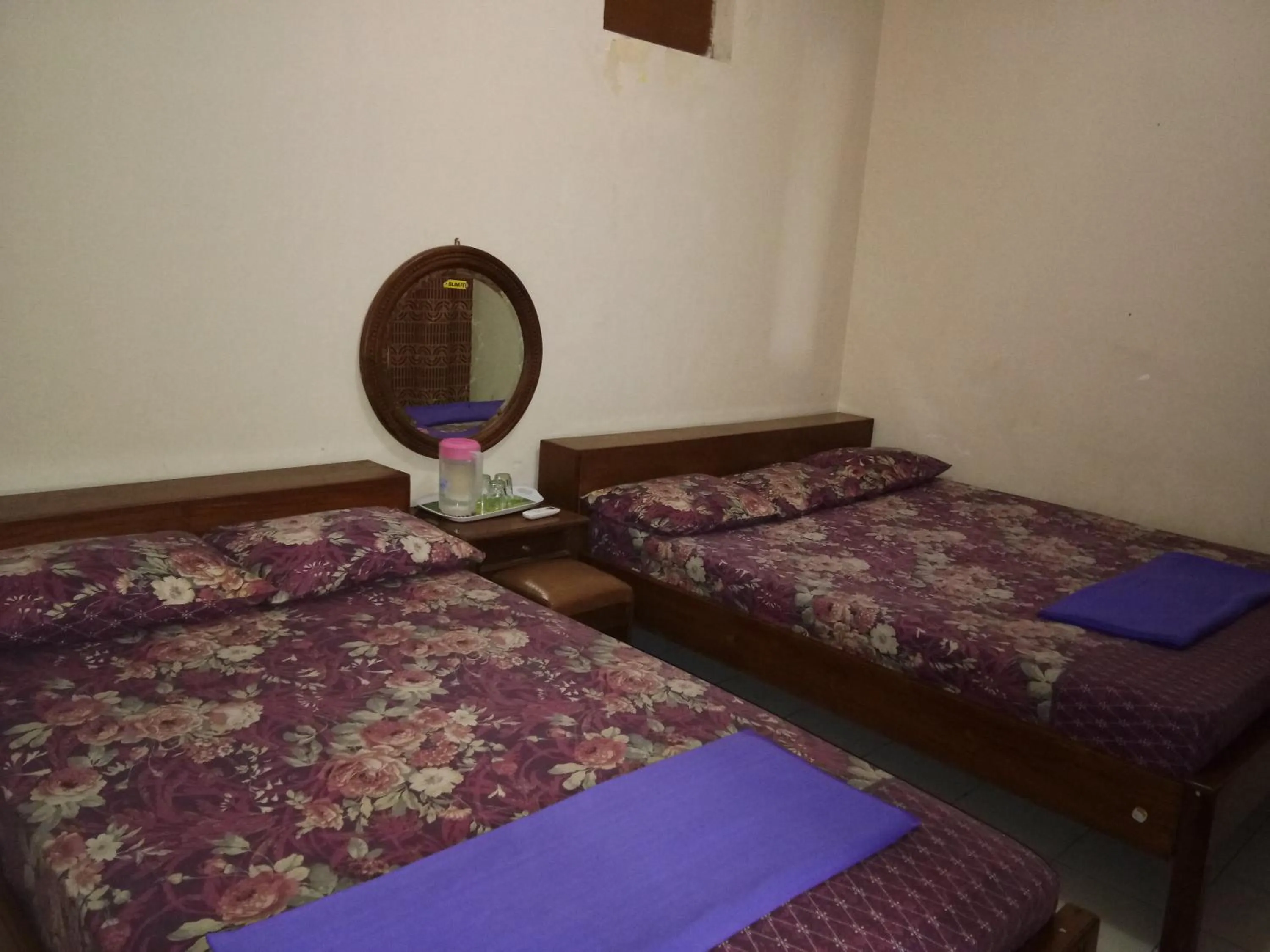 Bed in Prayogo Lama Family GH Prawirotaman