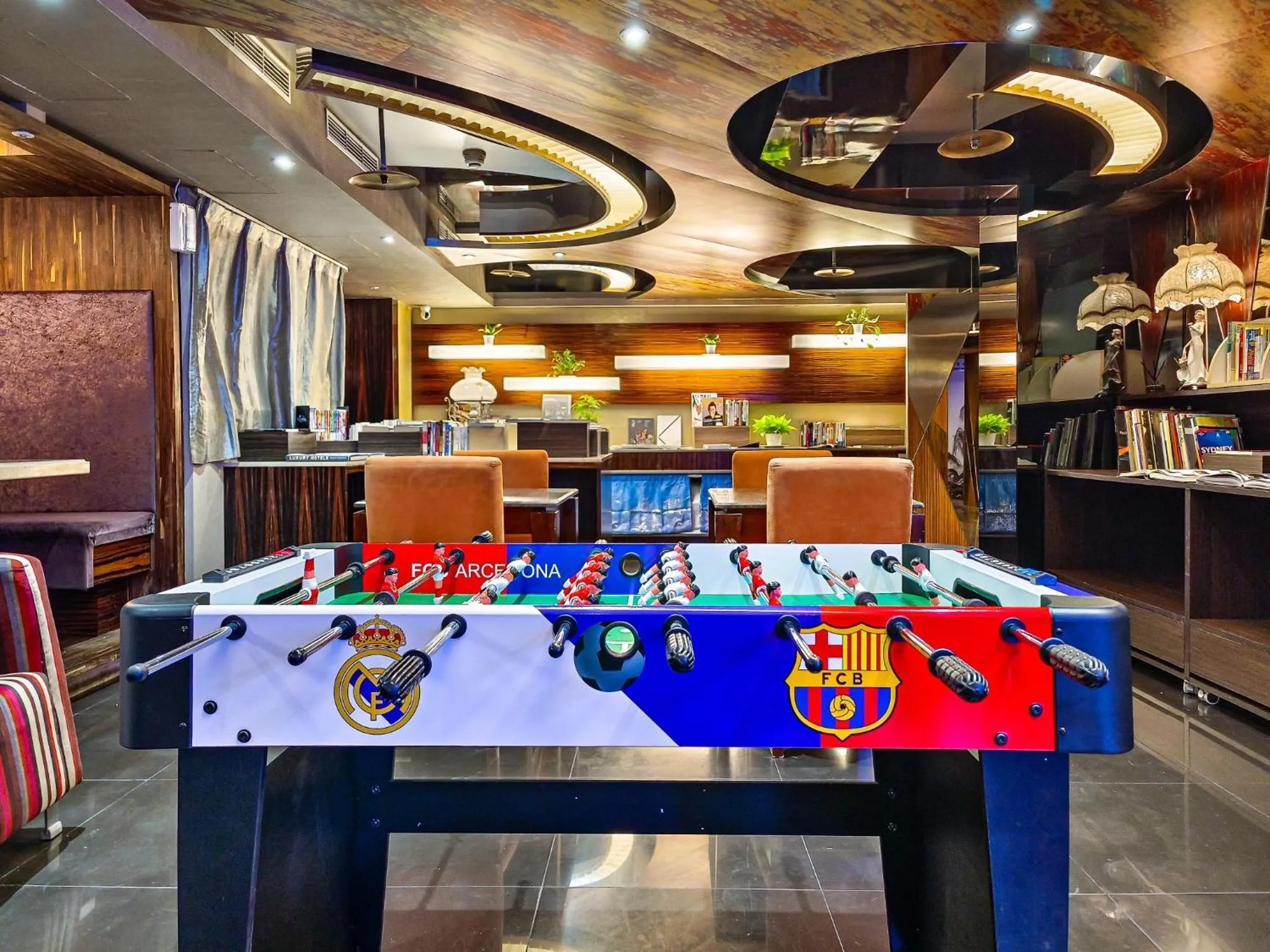 Entertainment in In One City Inn