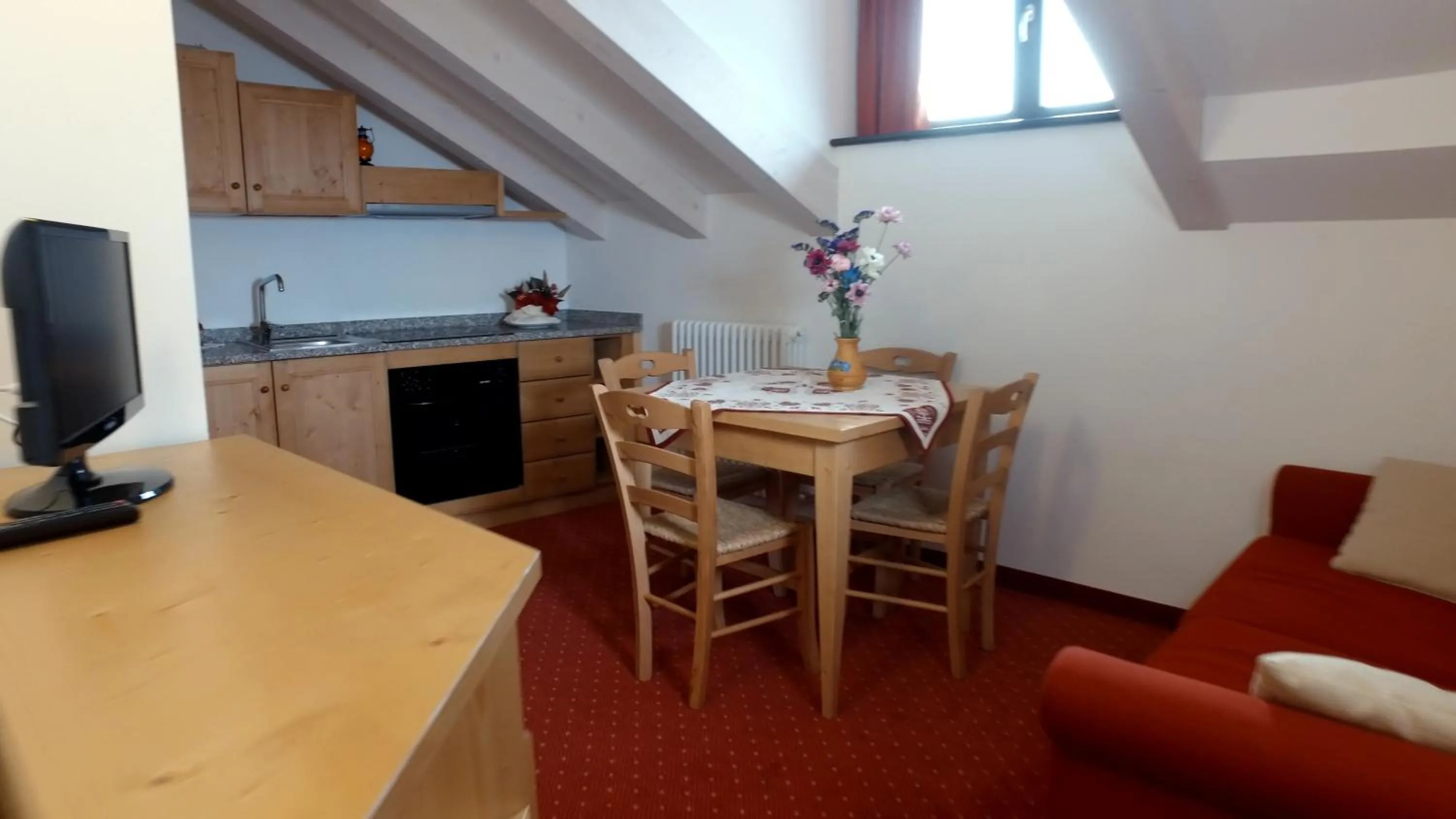 Kitchen or kitchenette in Hotel B&B Francolini