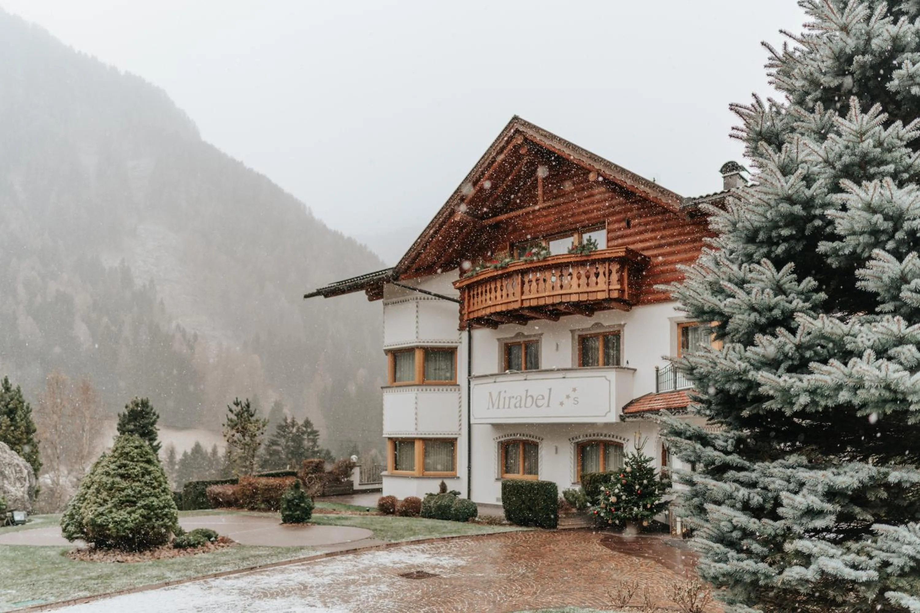 B&B Hotel Mirabel