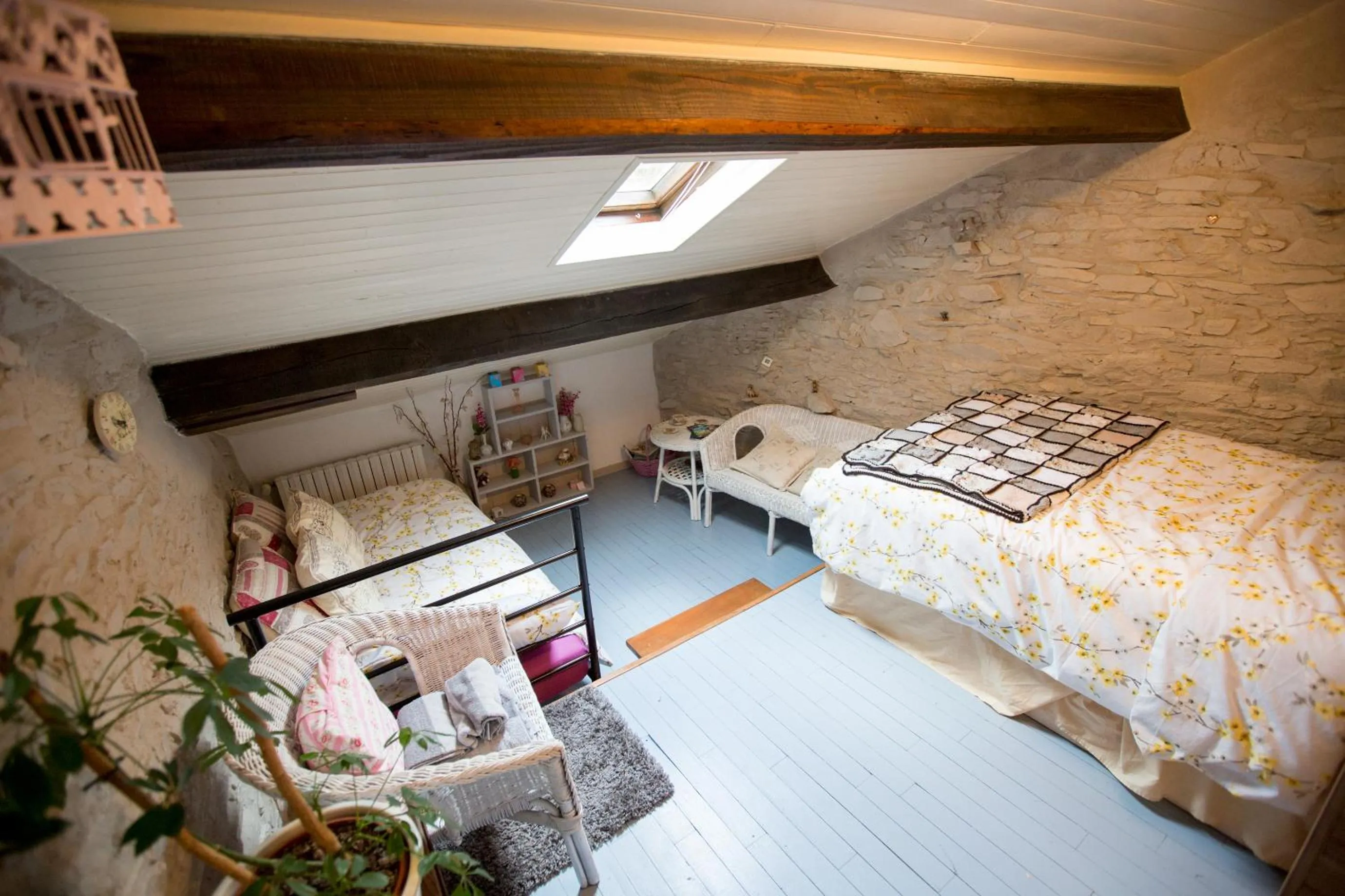 Bed in La Maison Des Fleurs