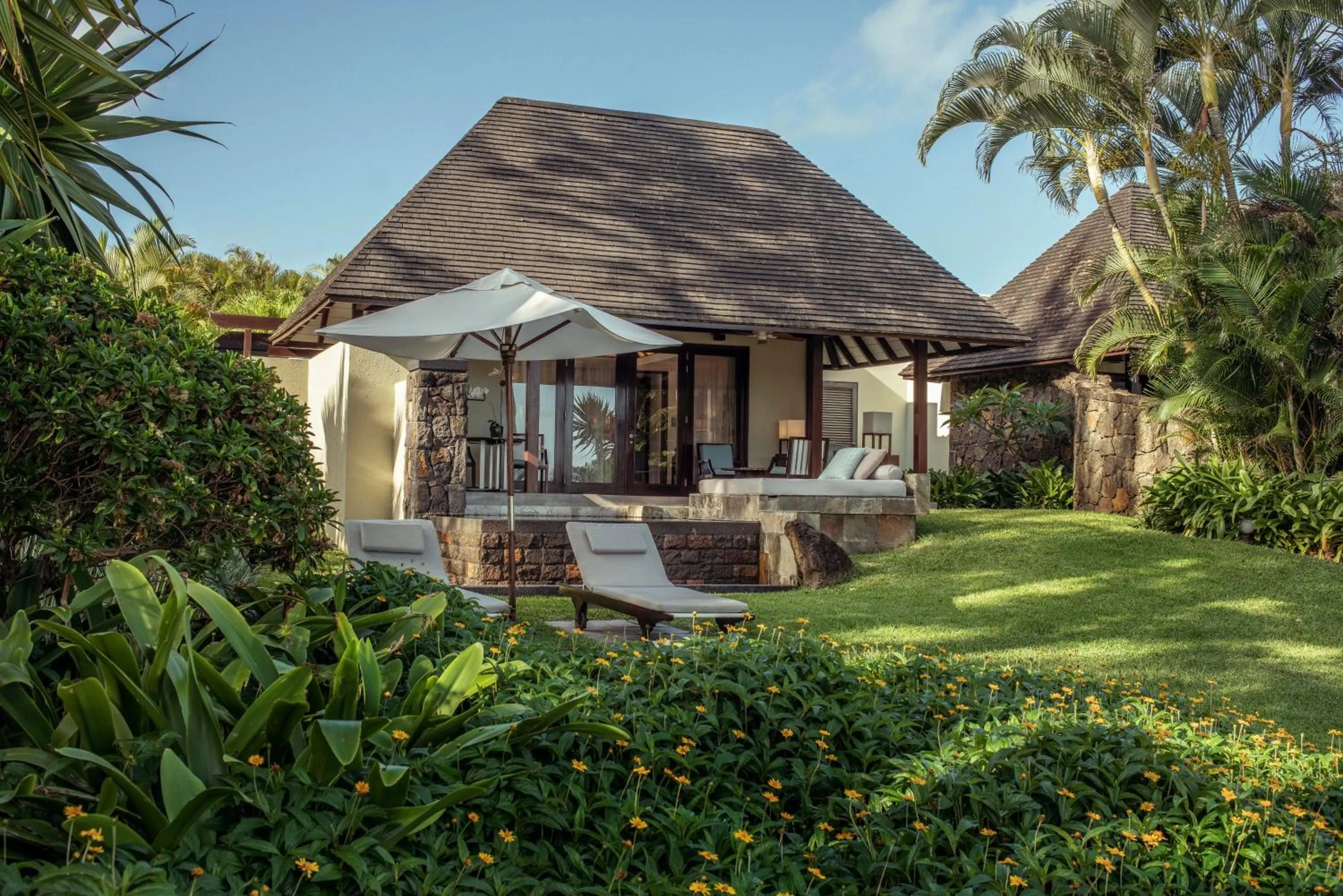 Garden in Four Seasons Resort Mauritius at Anahita