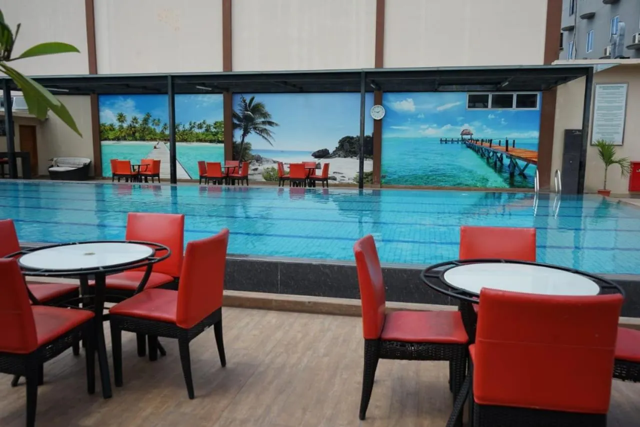 Swimming Pool in Comforta Dumai