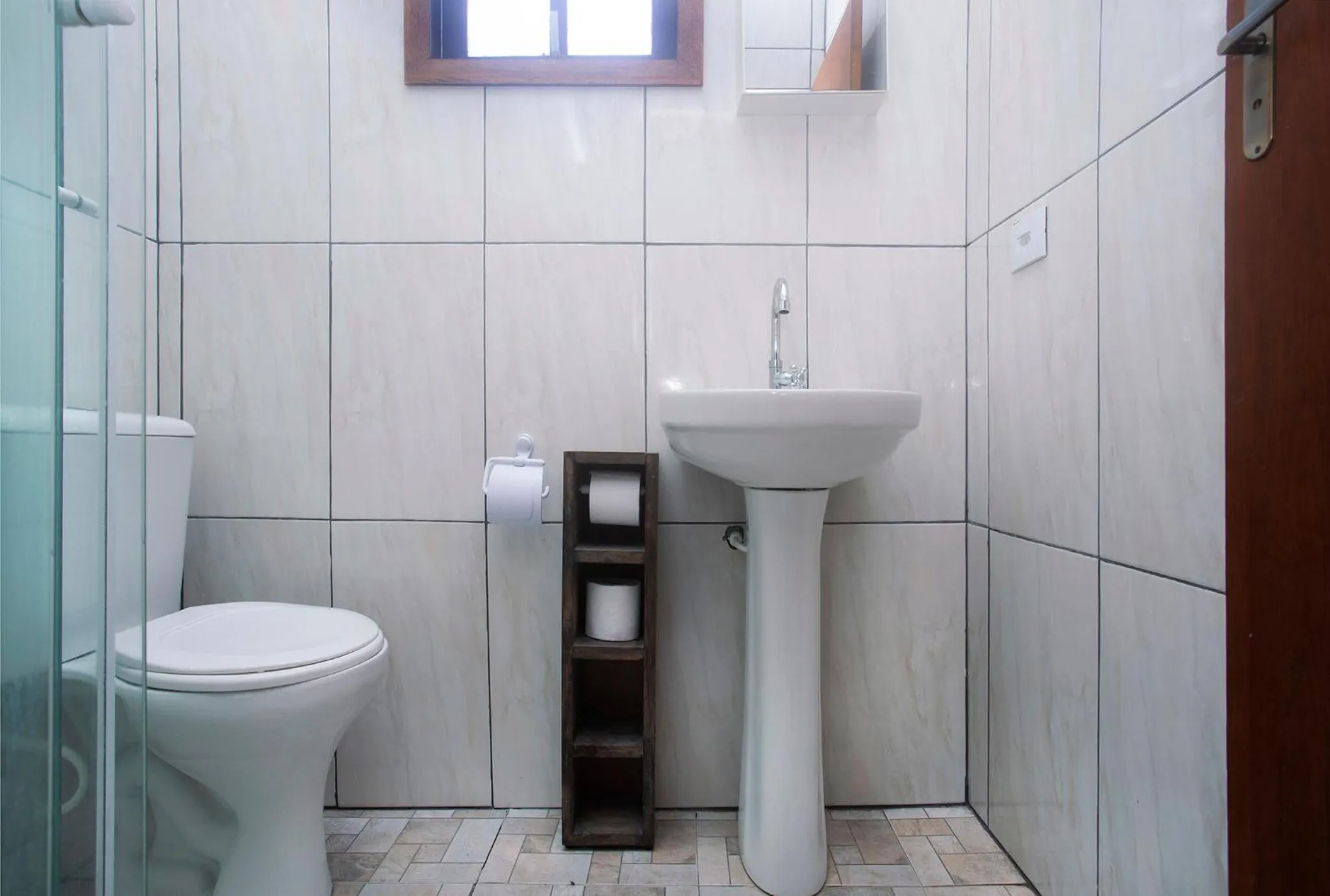 Bathroom in Pousada Castelinho