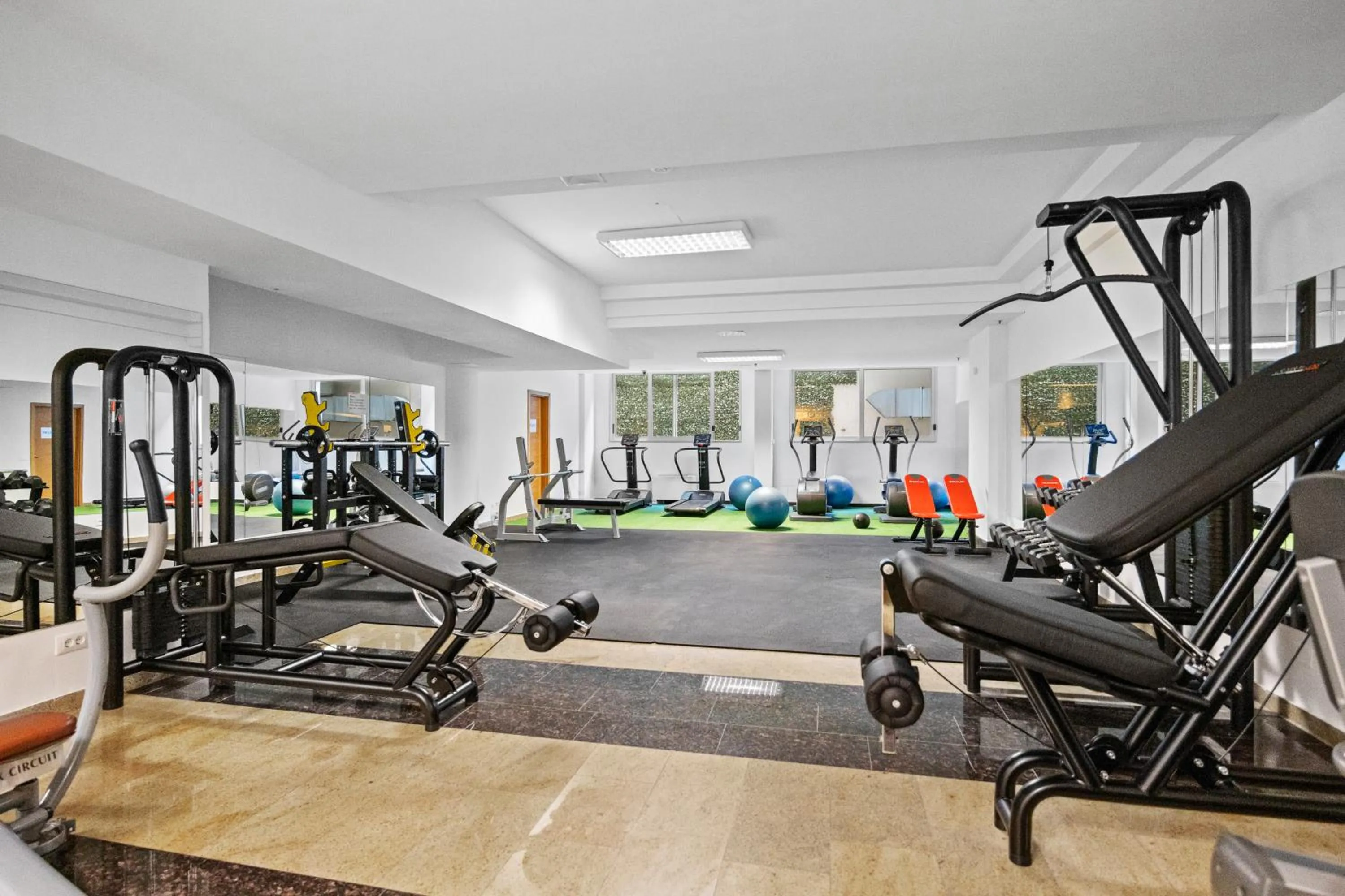 Fitness centre/facilities in Residence Superior Del Mar