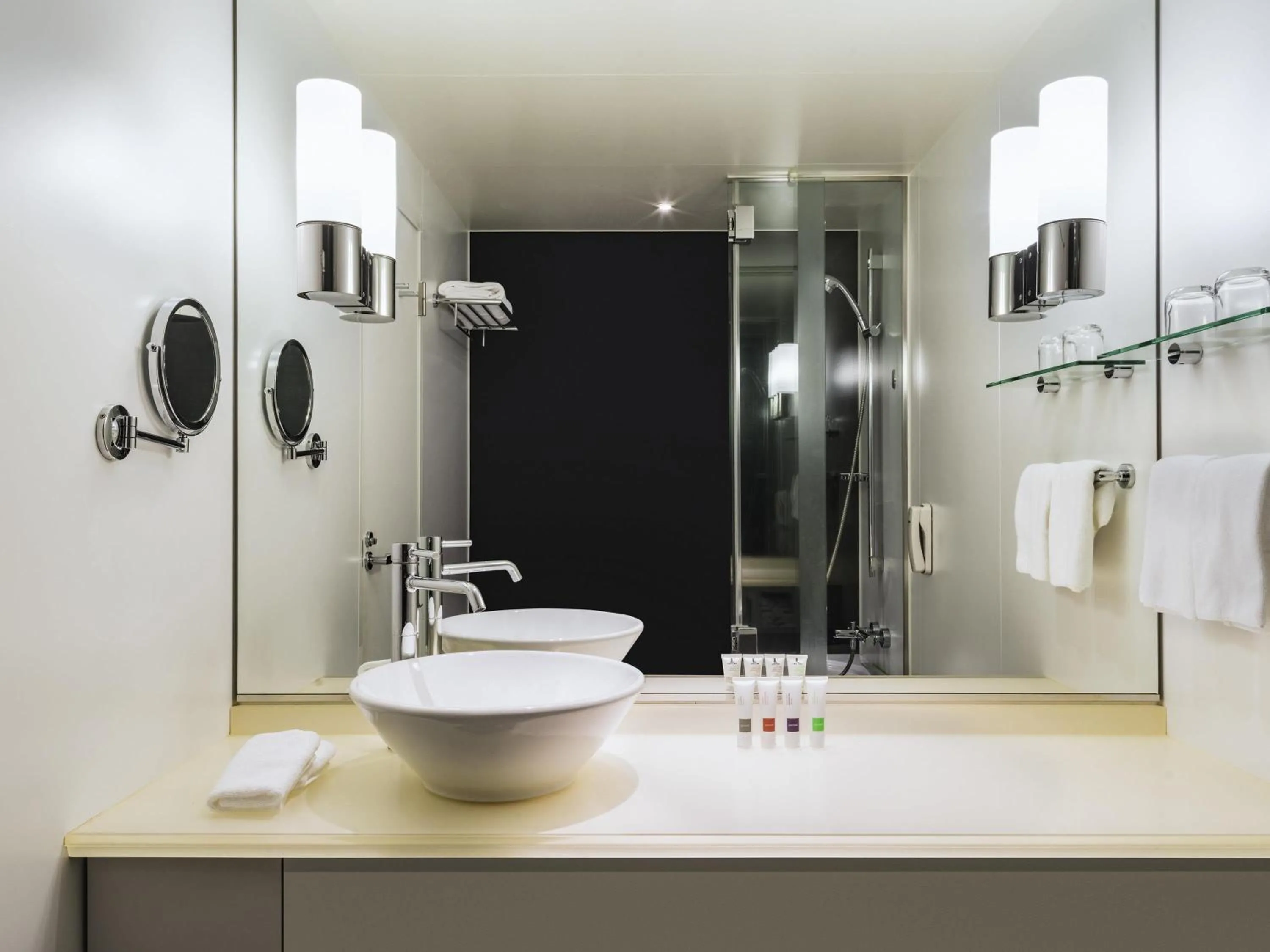 Bedroom in Swissotel Nankai Osaka