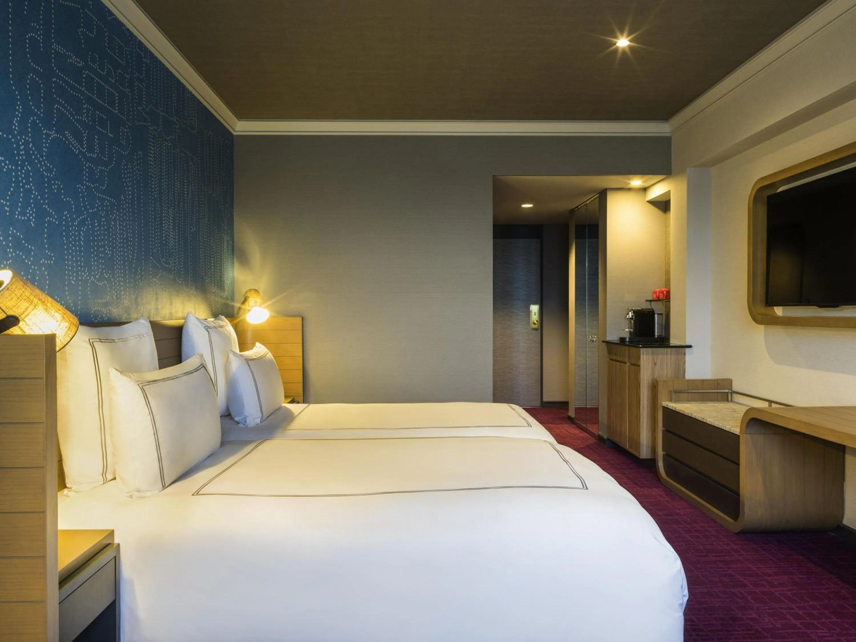 Bedroom, Bed in Swissotel Nankai Osaka