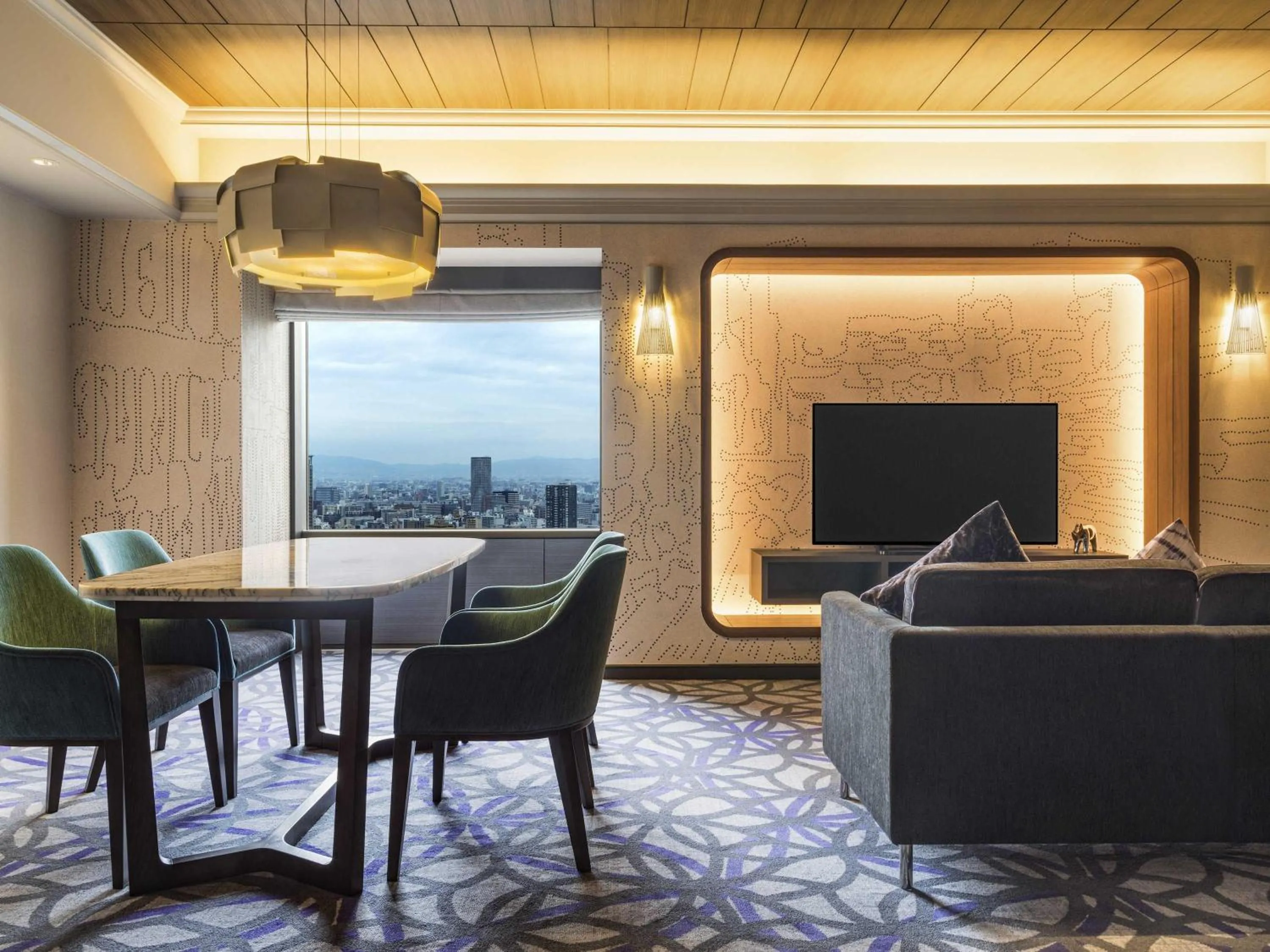 Photo of the whole room in Swissotel Nankai Osaka