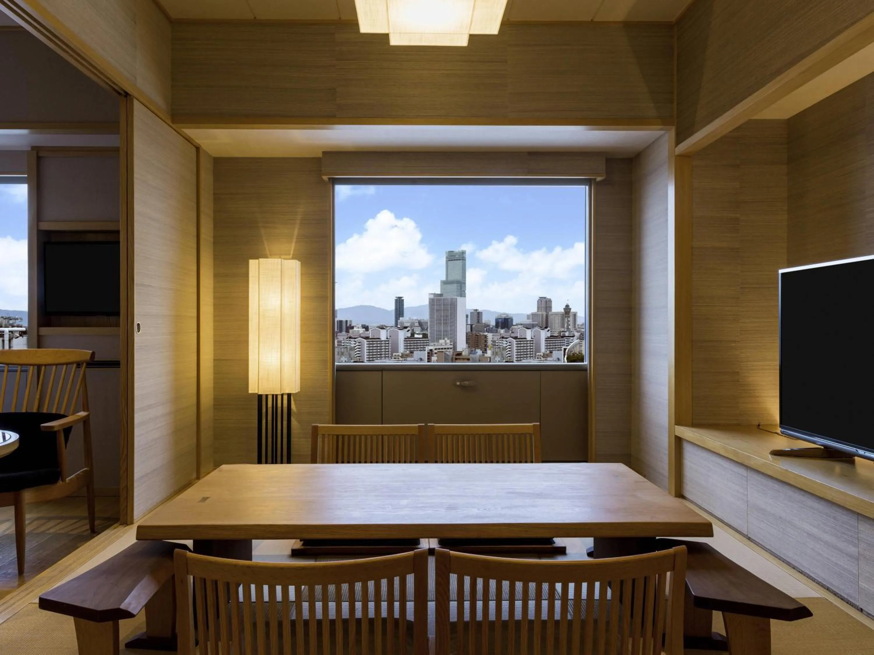 Bedroom in Swissotel Nankai Osaka