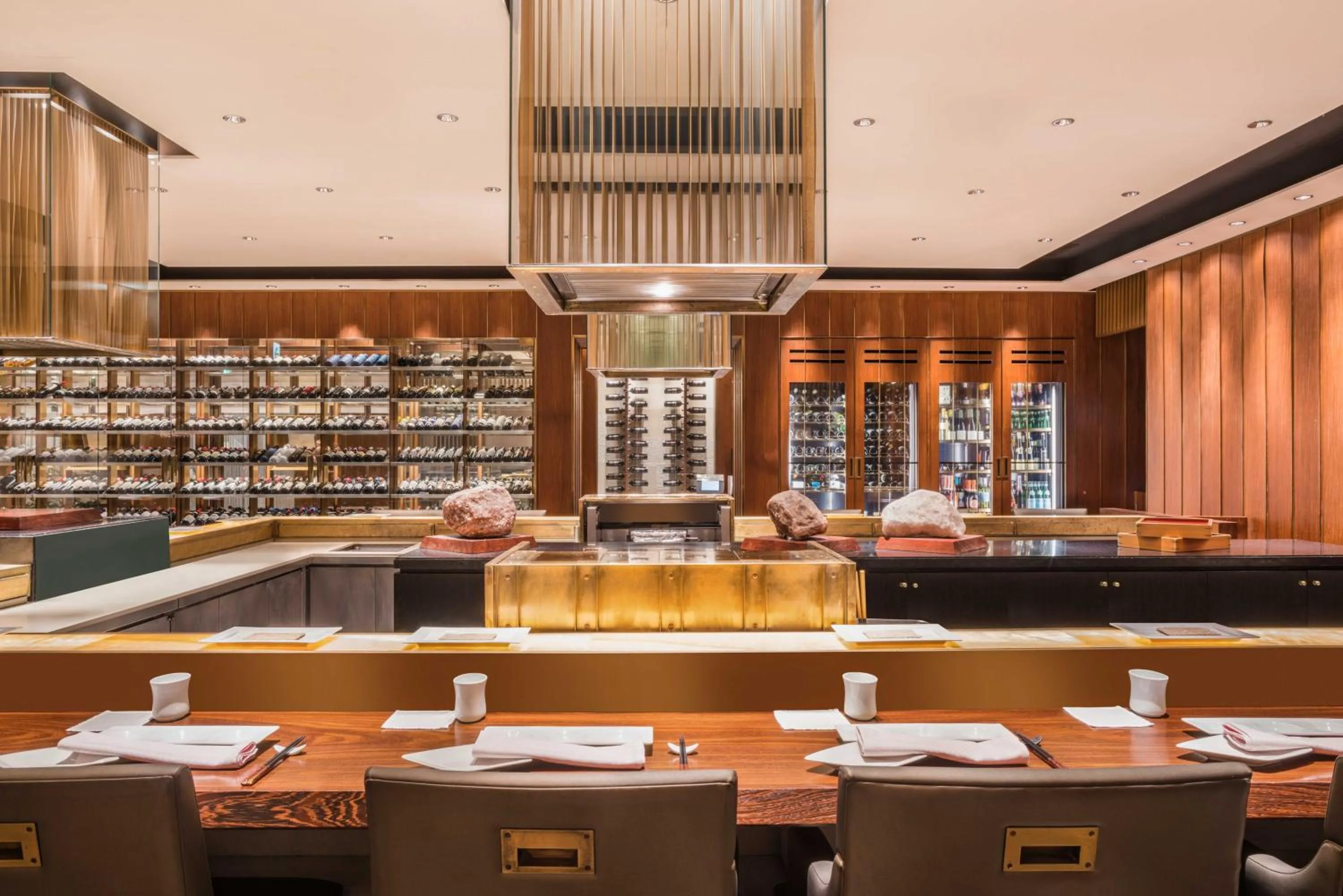 Restaurant/places to eat in Swissotel Nankai Osaka