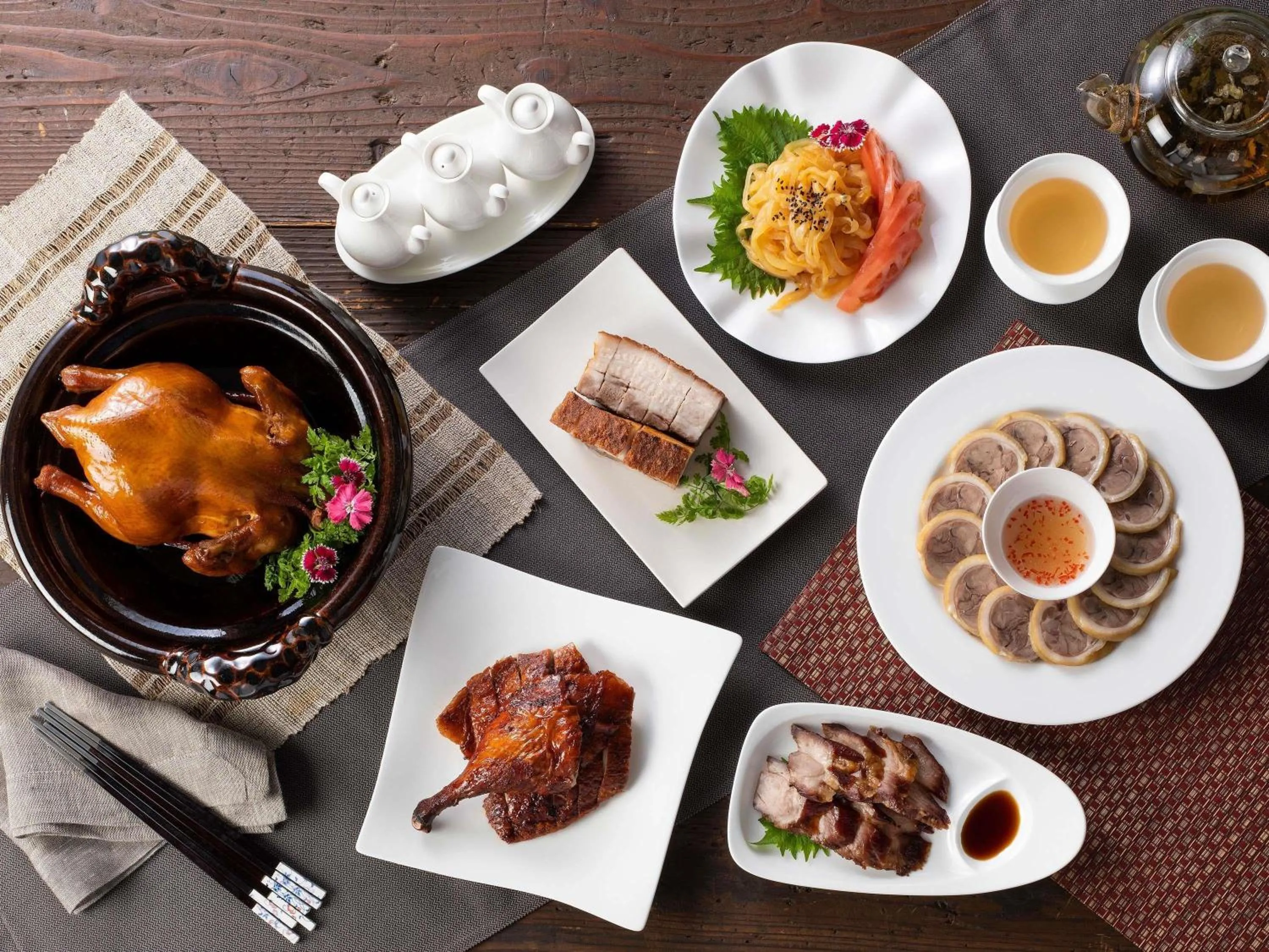 Restaurant/places to eat in Swissotel Nankai Osaka