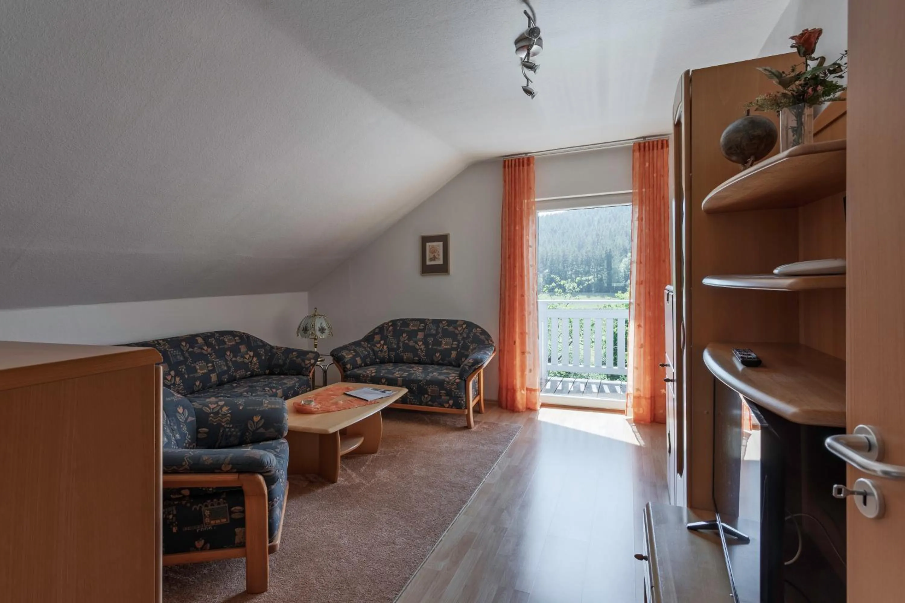 Ferienwohnung Regentalblick
