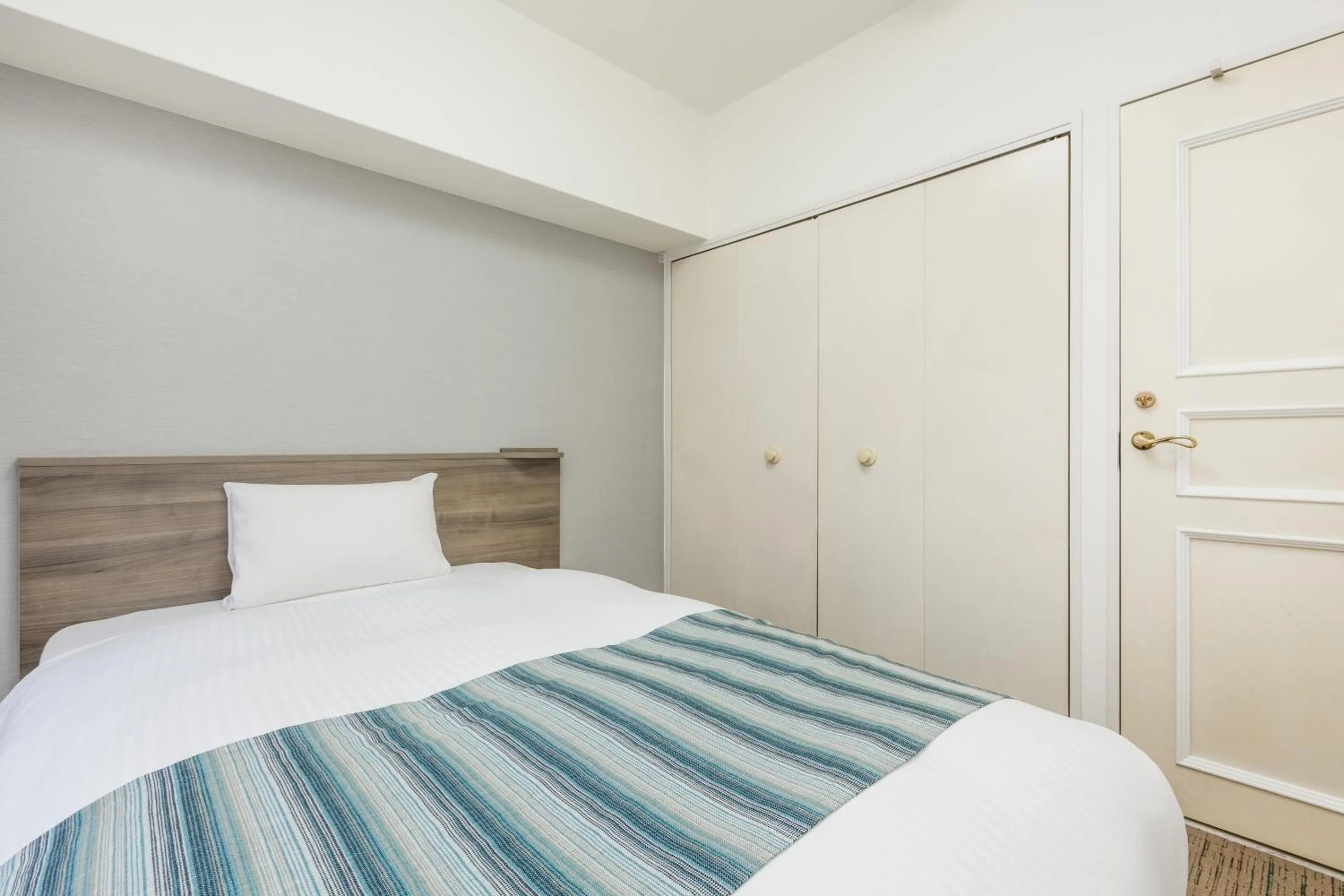 Photo of the whole room, Bed in HOTEL MYSTAYS Otemae