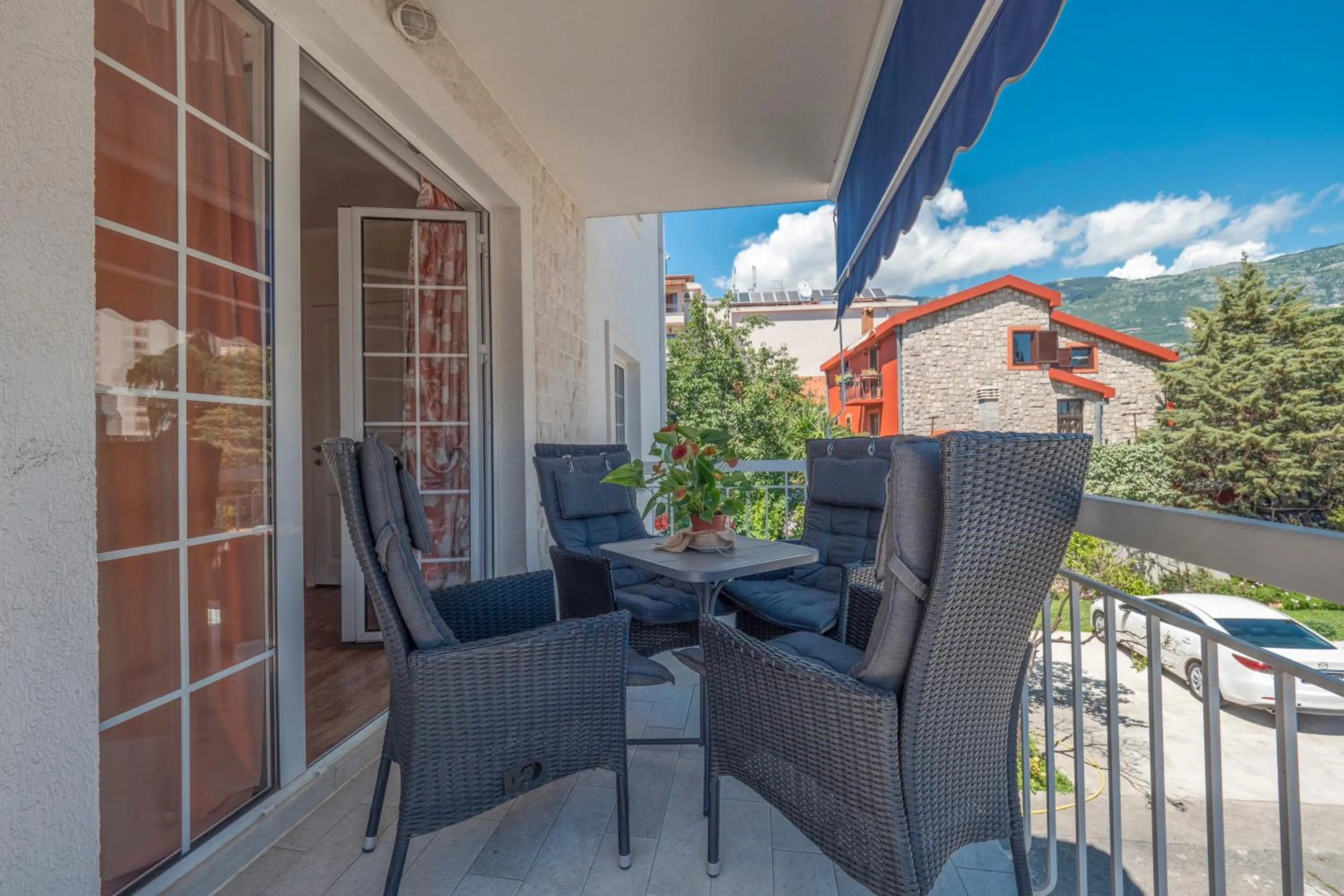 Patio in Marinero Apartments
