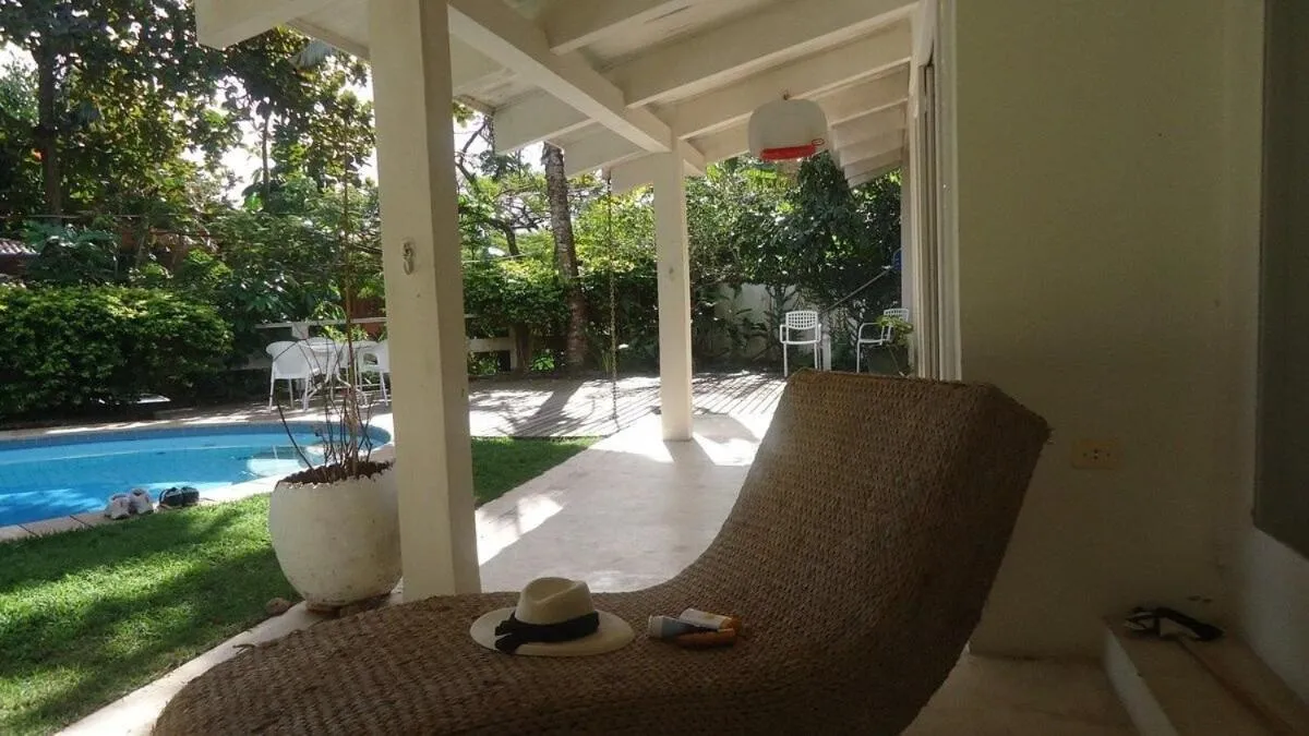 Linda casa em Ilhabela-Praia do Julião