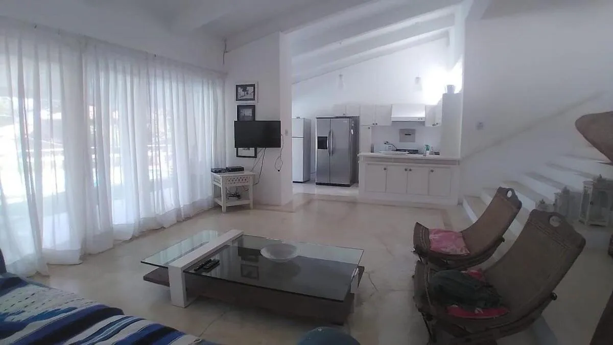 Linda casa em Ilhabela-Praia do Julião