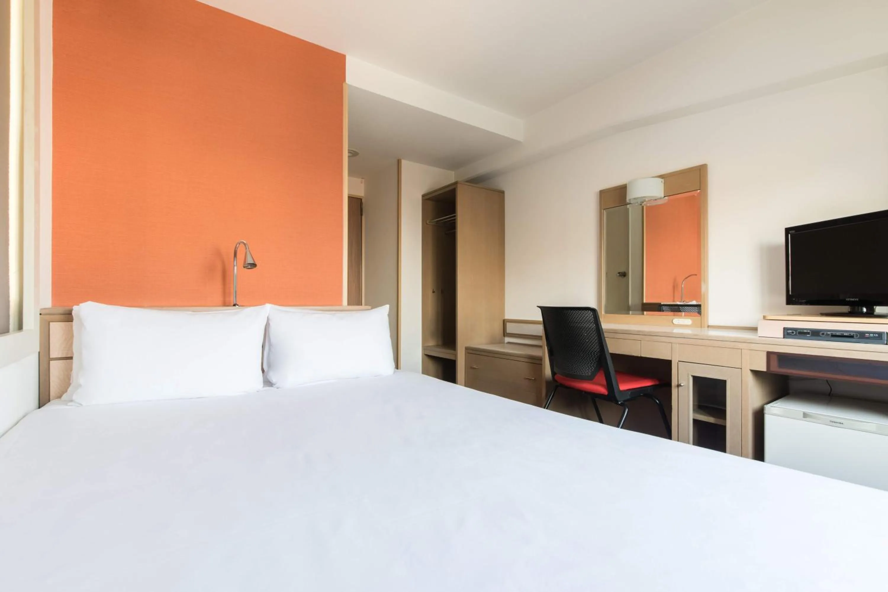 Bedroom, Bed in the b sangenjaya